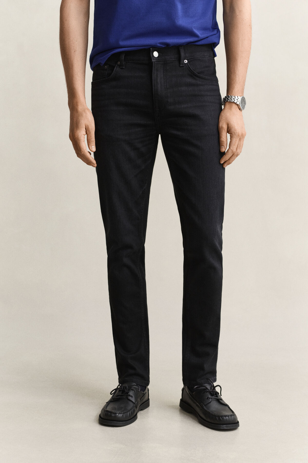 Slim Jeans — BLACK BROKEN IN