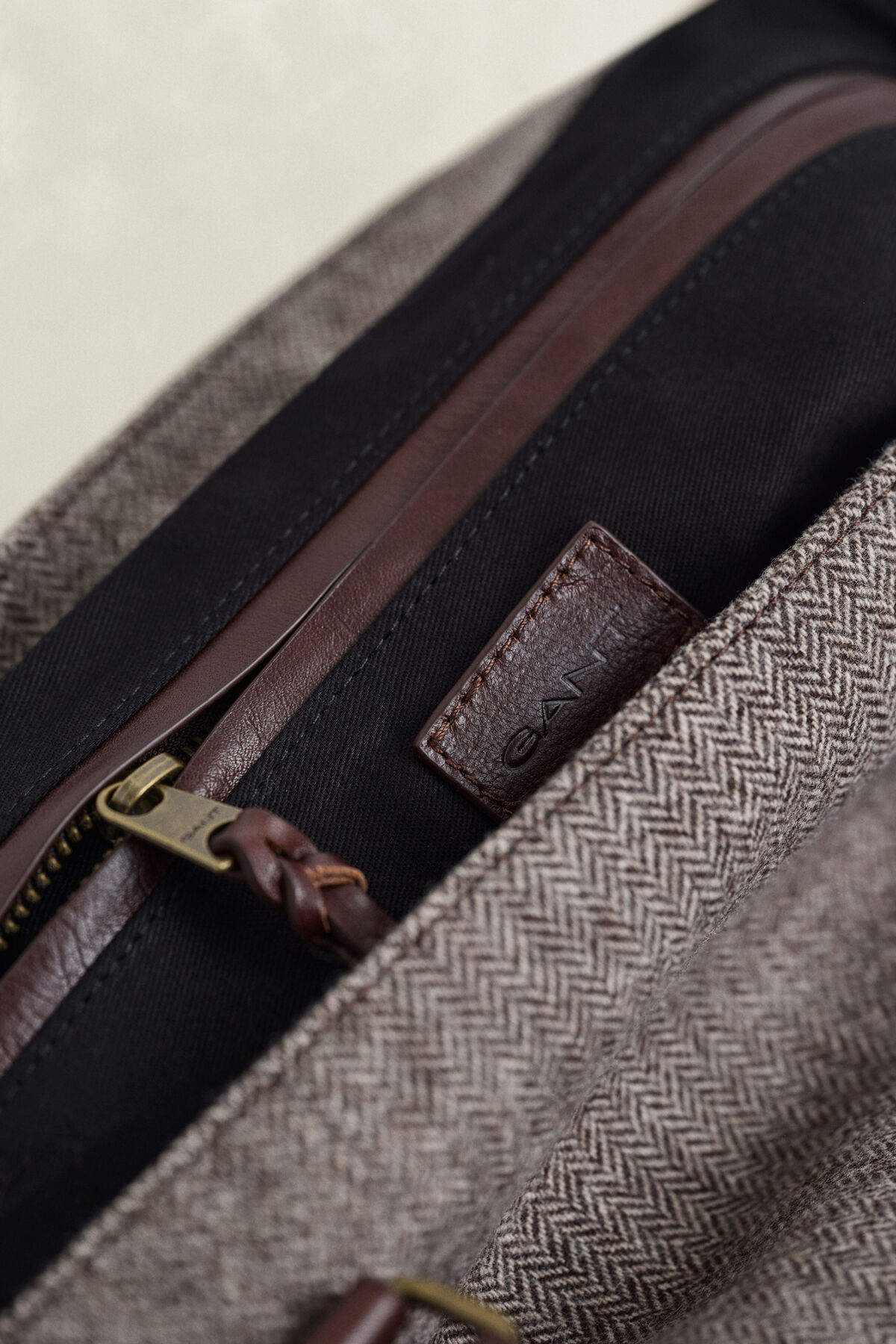 Wool Tote Bag — MIST TAUPE