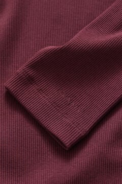 Ribbed Turtleneck Top — DARKENED WINE 1