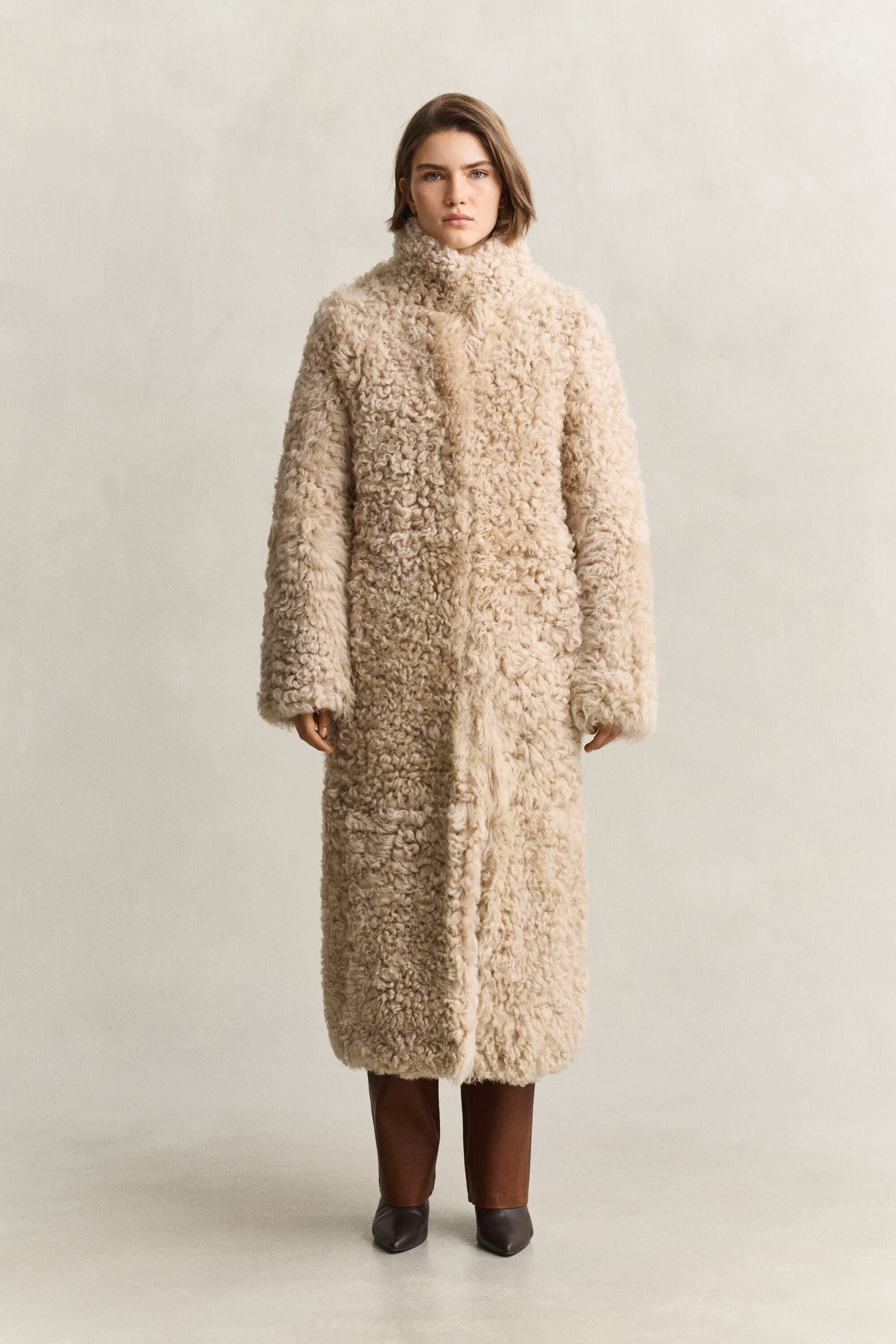 Shearling Coat — CARAMEL BROWN