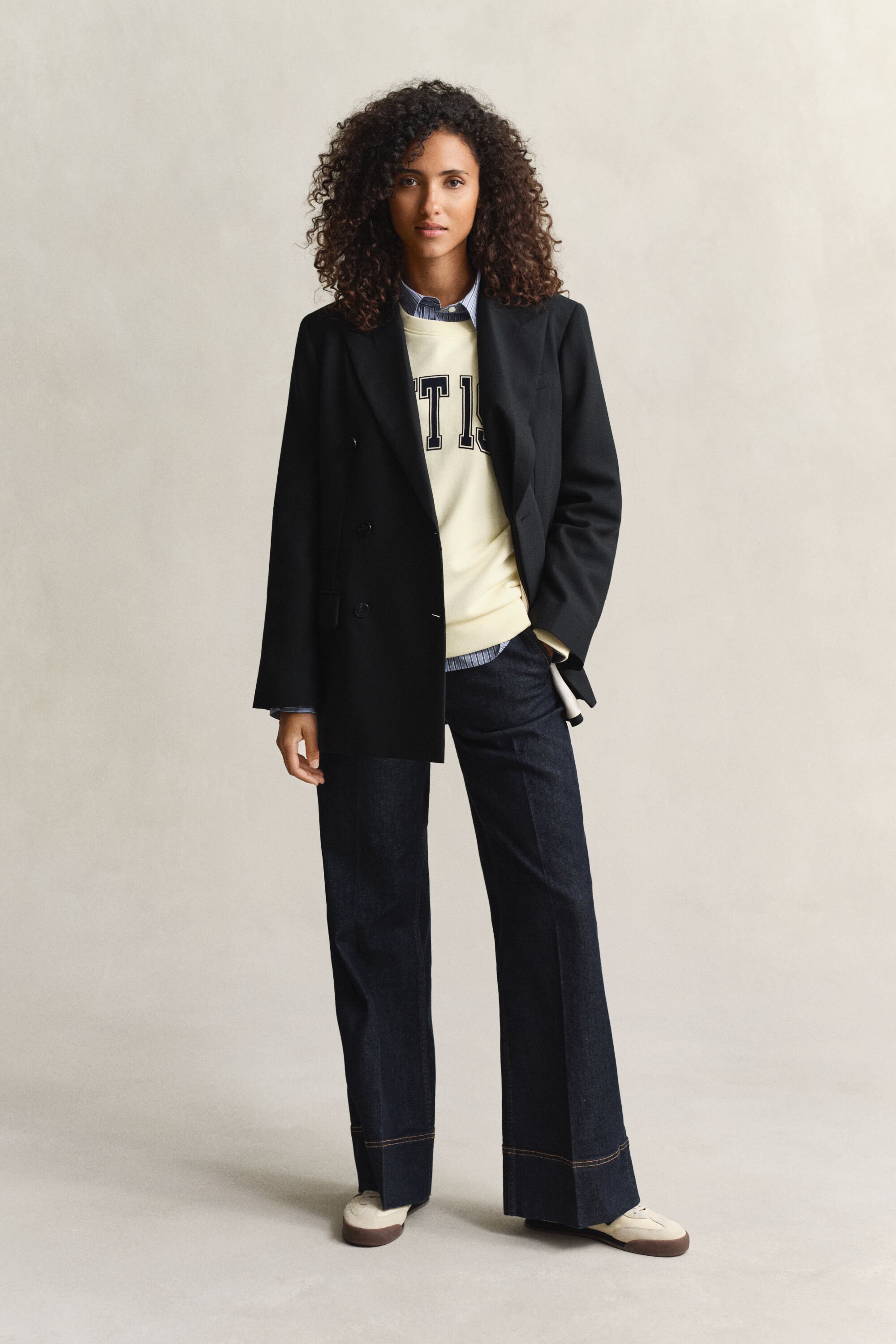 Graphic Crew Neck Sweatshirt