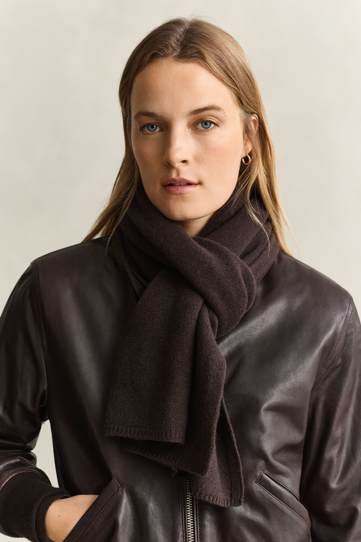 Wool Cashmere Scarf — DEEP BROWN