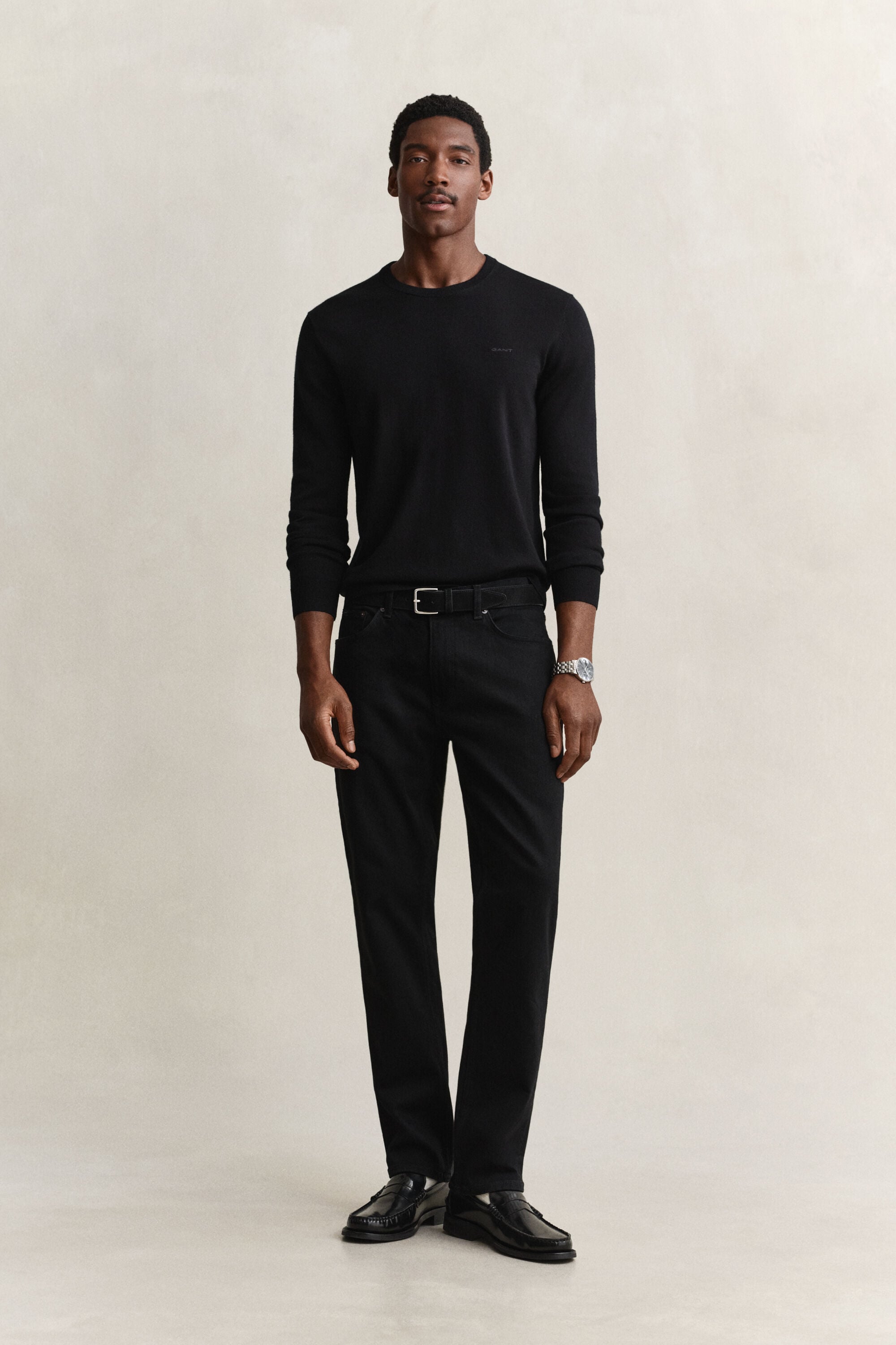 Regular Clean Wash Jeans