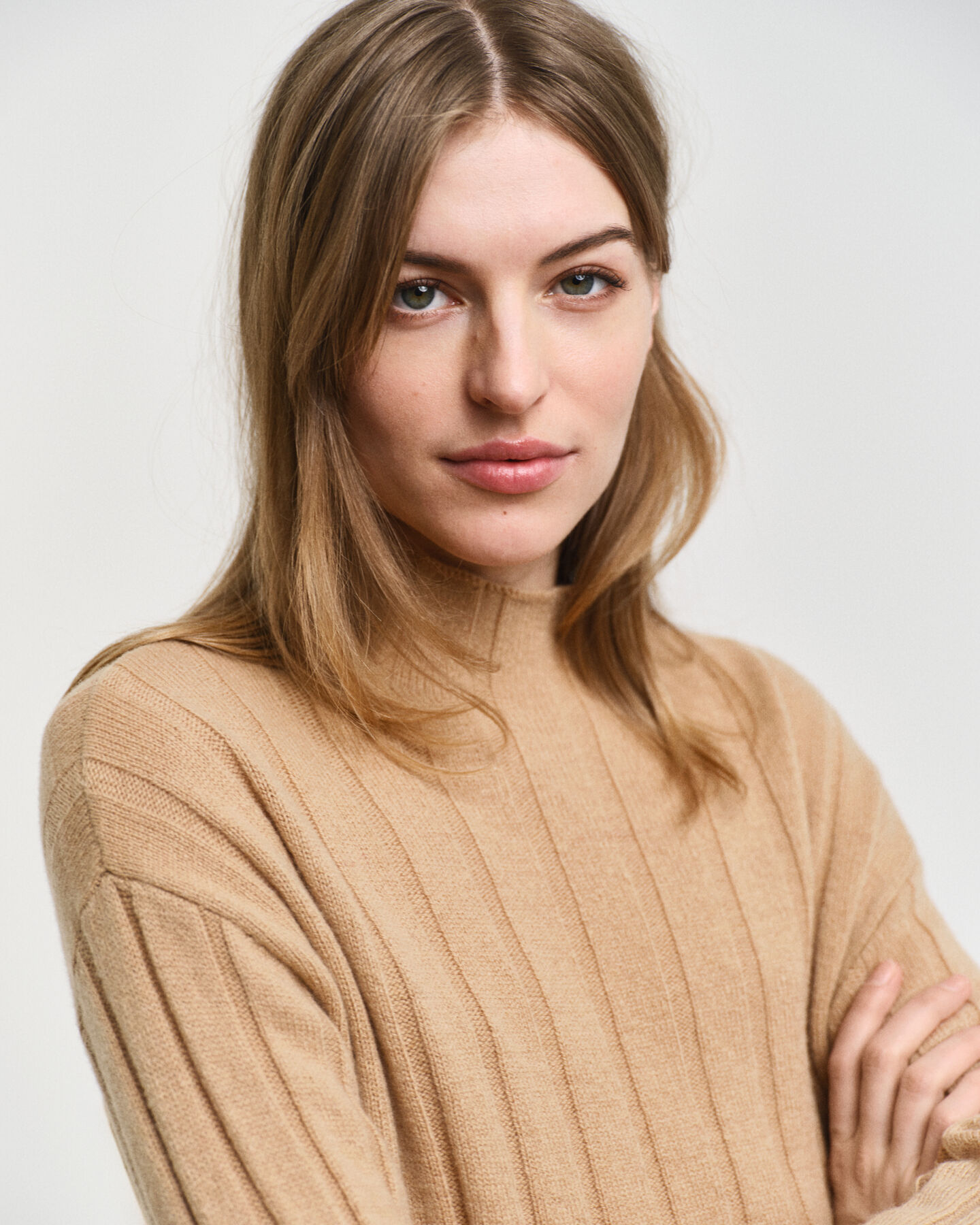 Wide Ribbed Wool Stand Collar Sweater