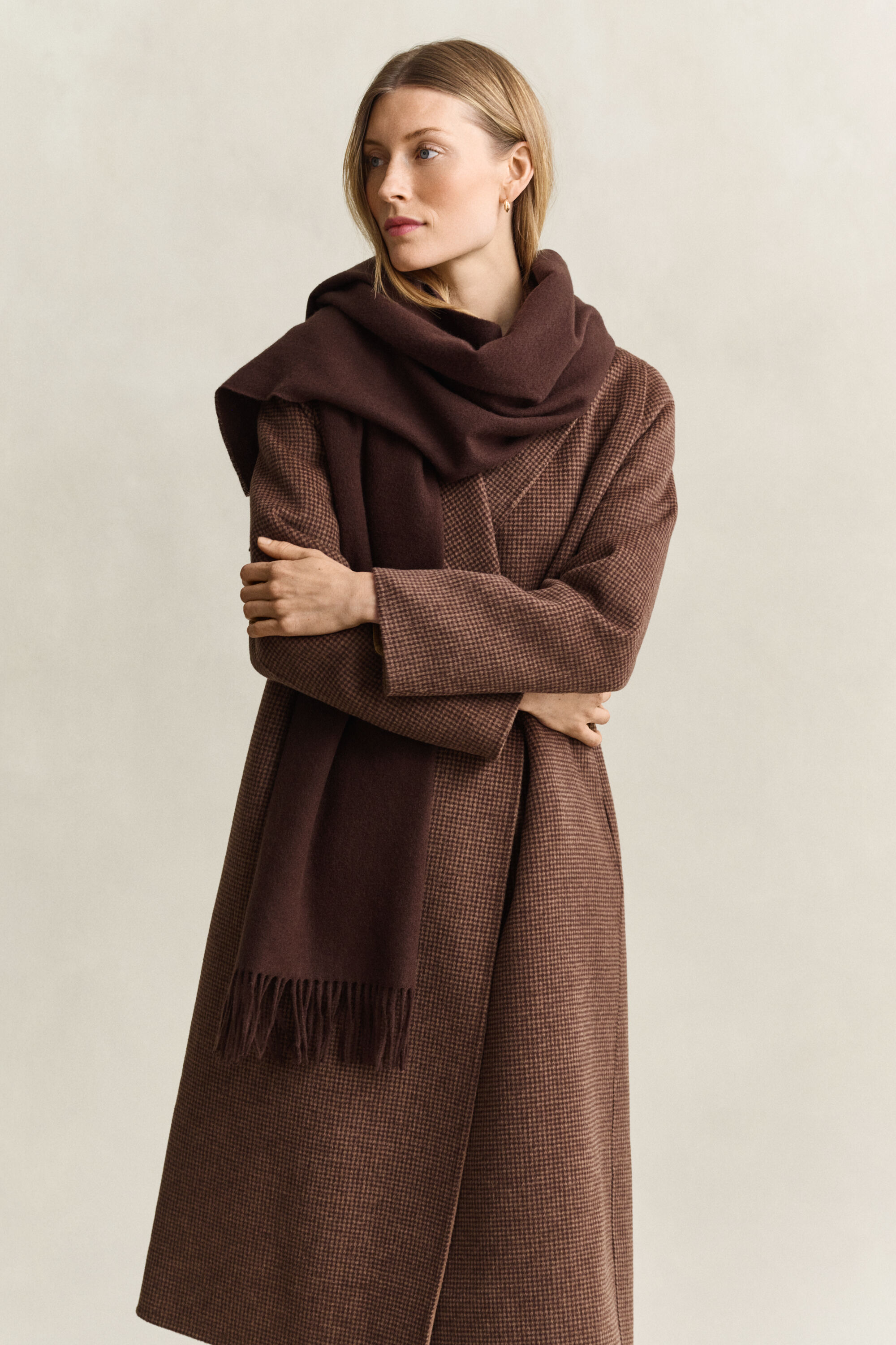 Woven Wool Scarf — DEEP BROWN