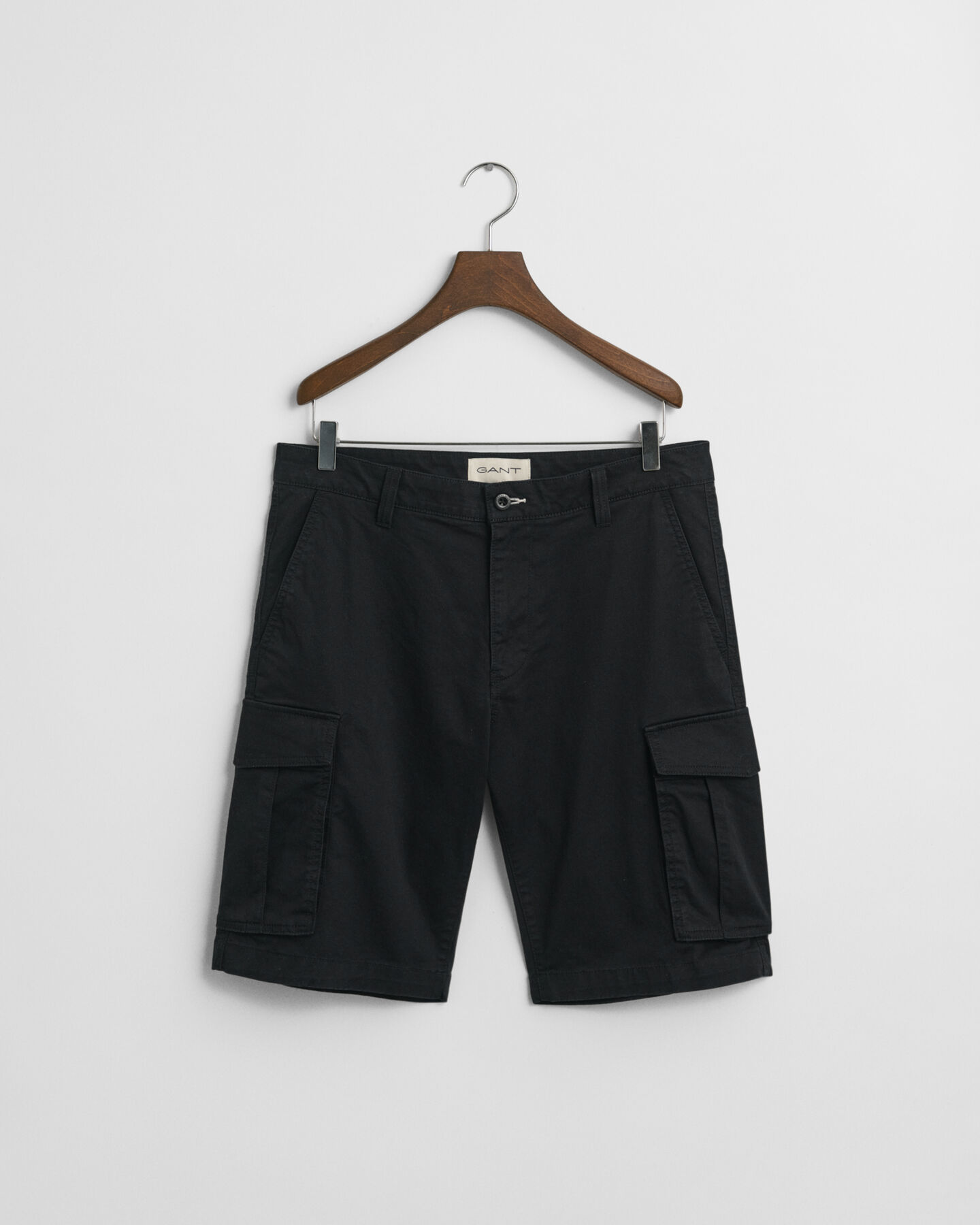 Relaxed Fit Twill Cargo Shorts