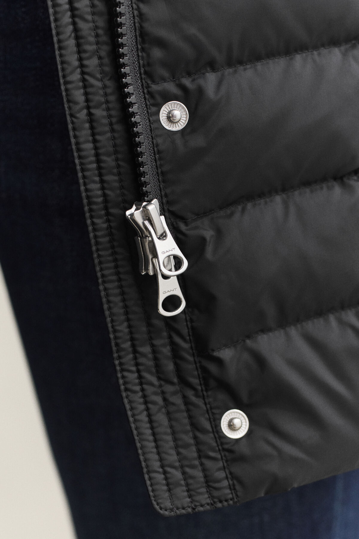 Light Down Coat — BLACK