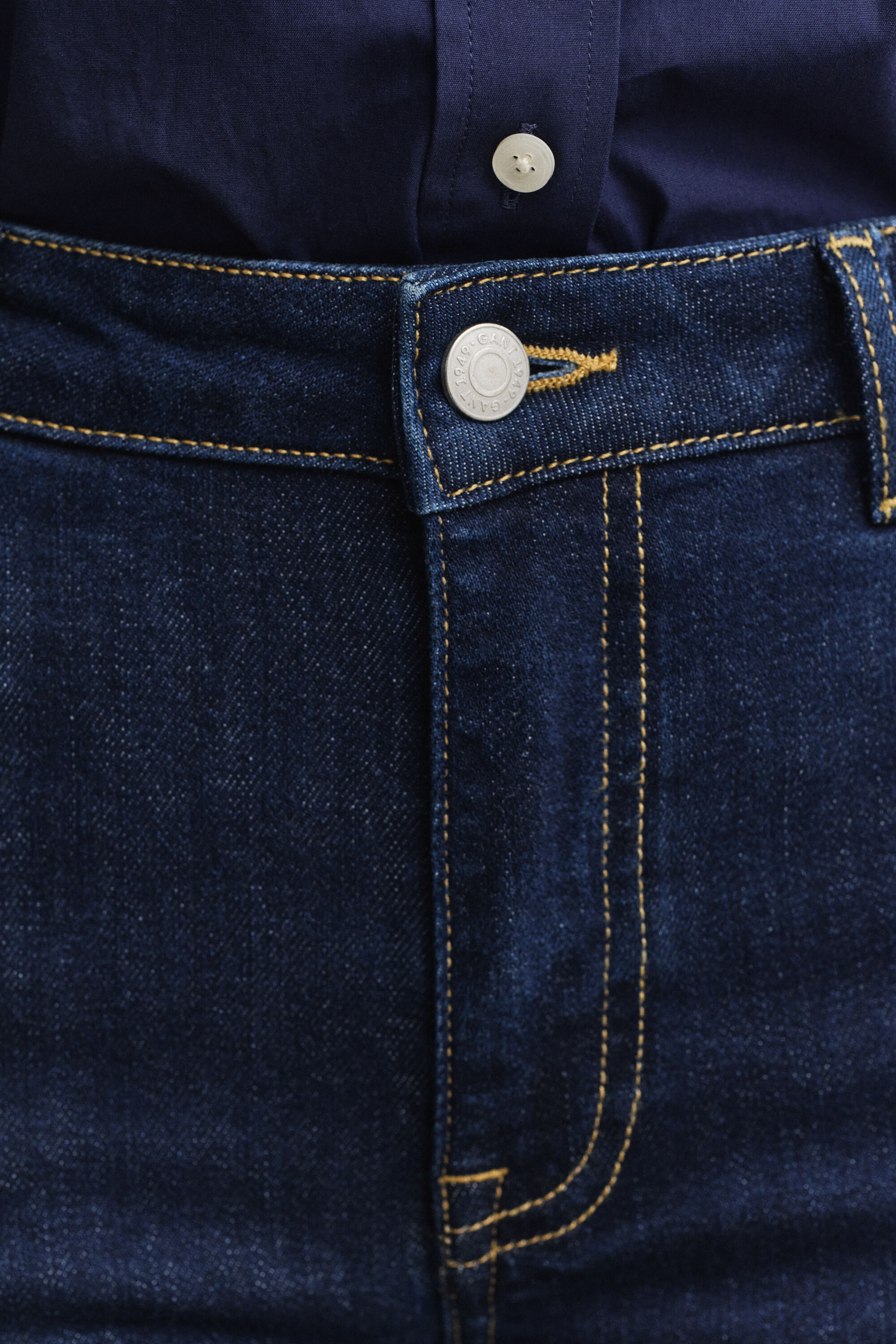 Slim Flared Stretch Jeans
