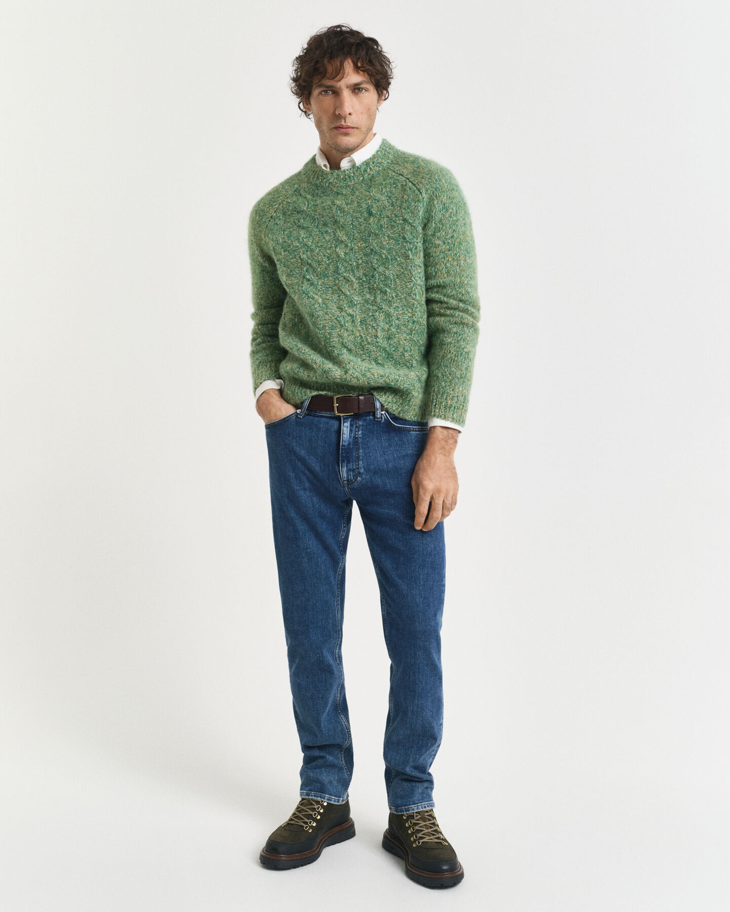 Regular Fit Clean Wash Jeans