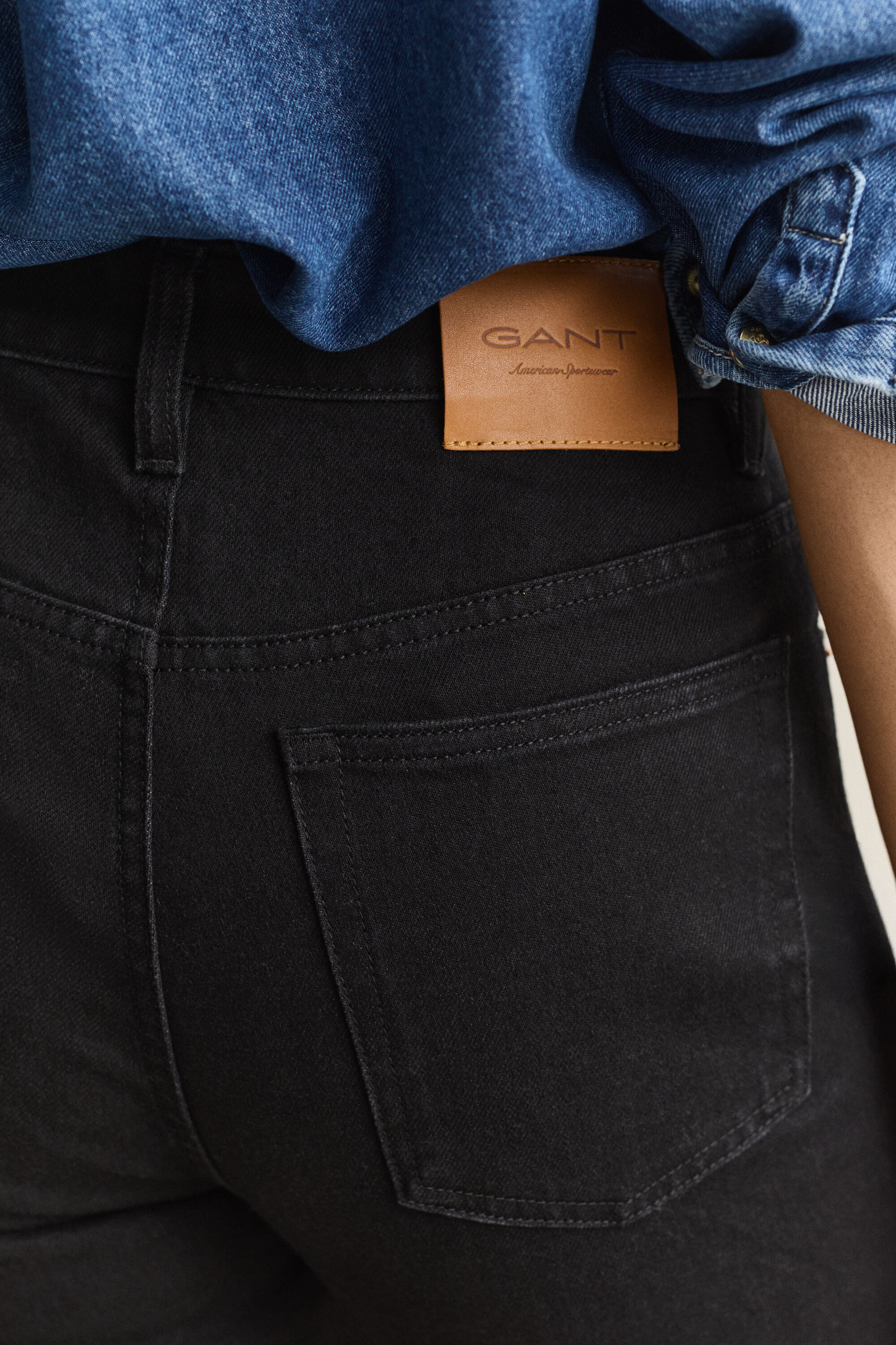 Slim High-Waisted Jeans — BLACK WORN IN