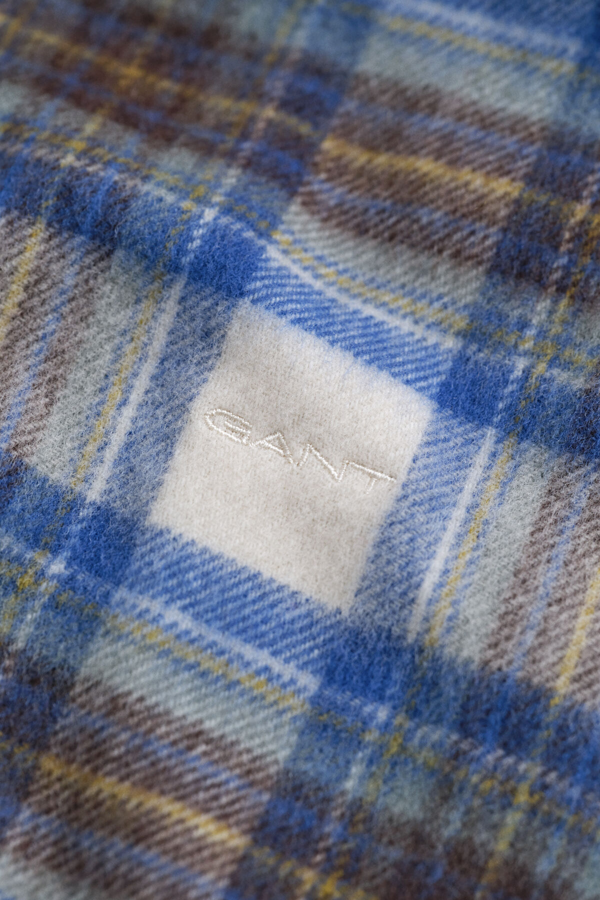 Checked Wool Scarf — CREAM