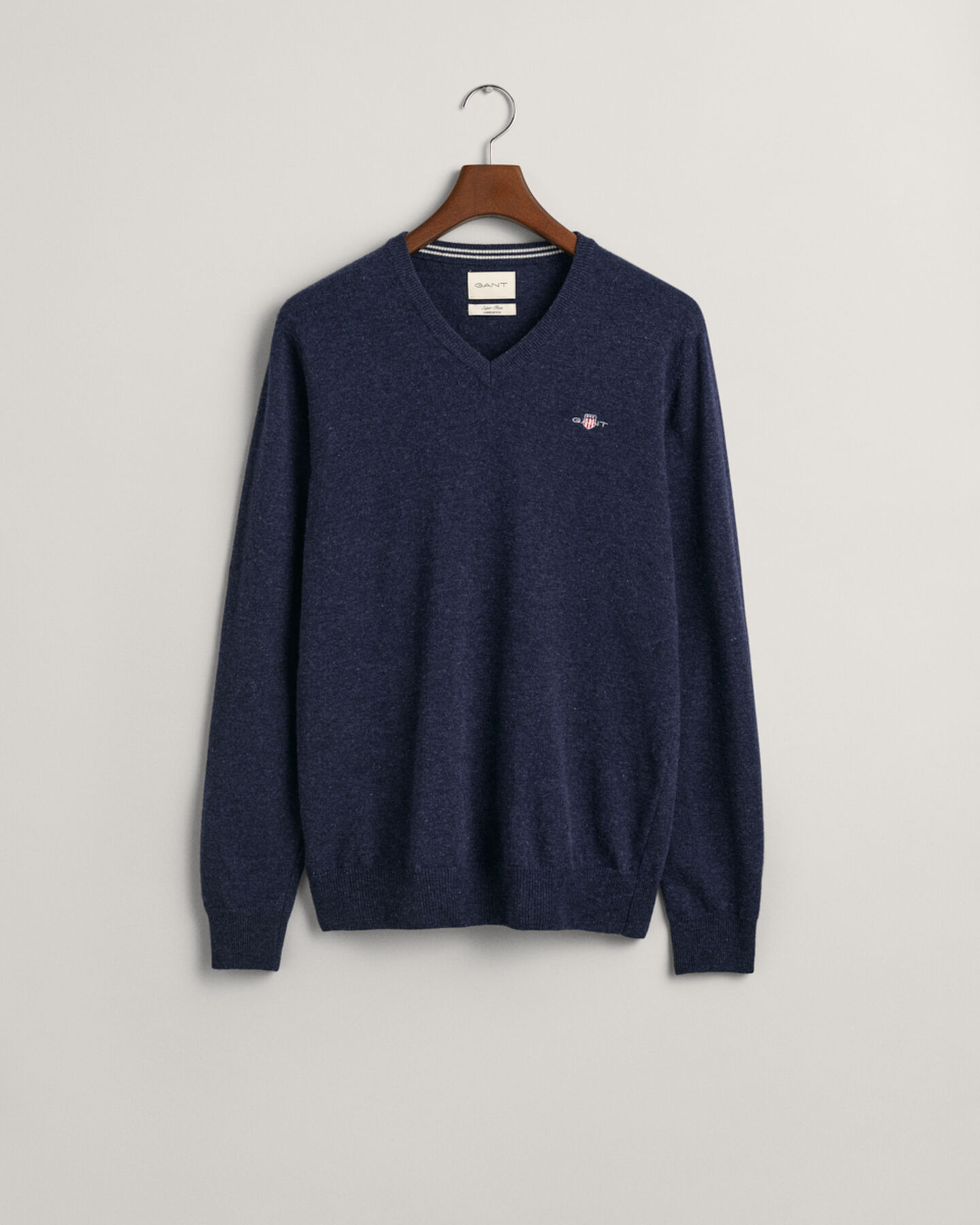Superfine Lambswool V-Neck - GANT Sweater