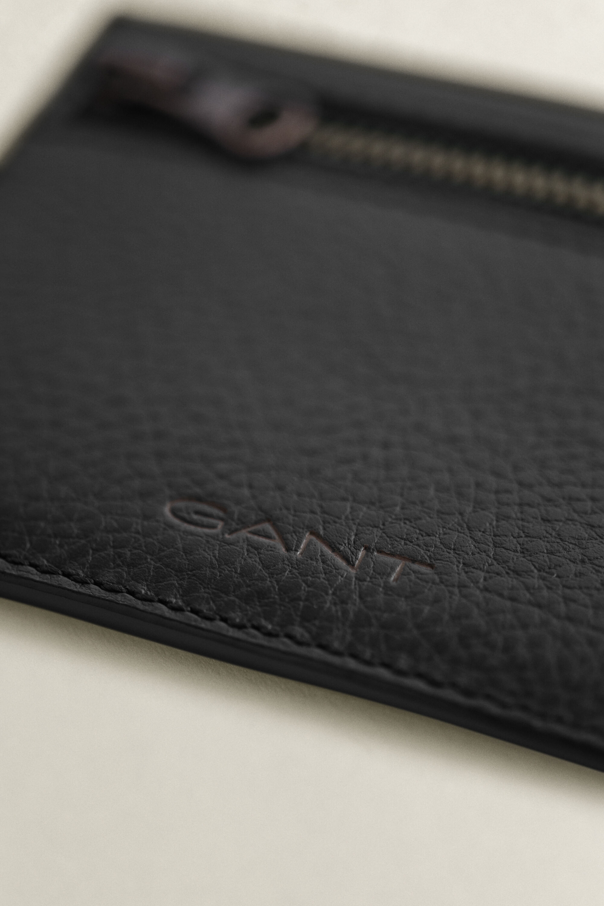 Grained Leather Card Pouch