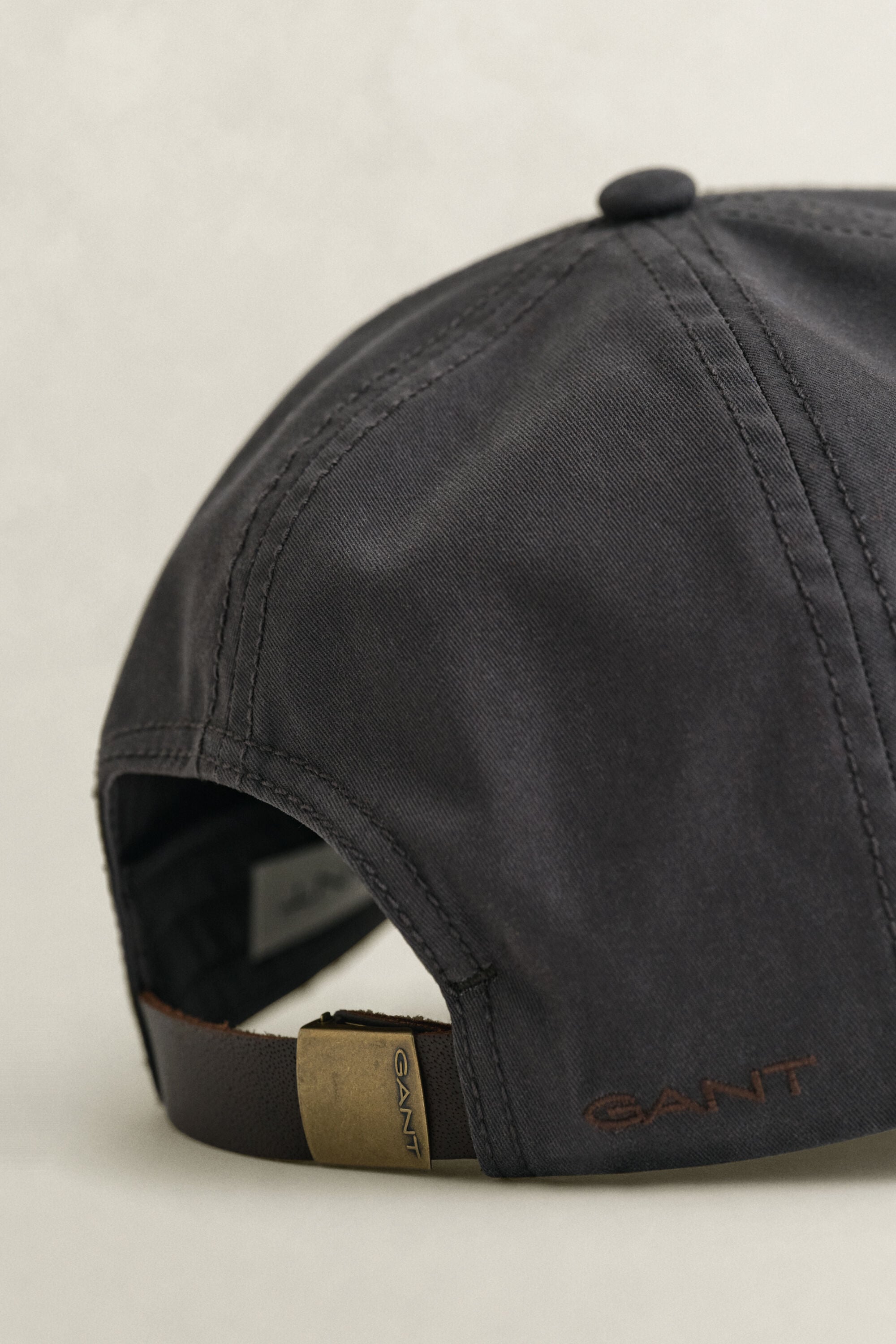 Waxed Leather Visor Cap