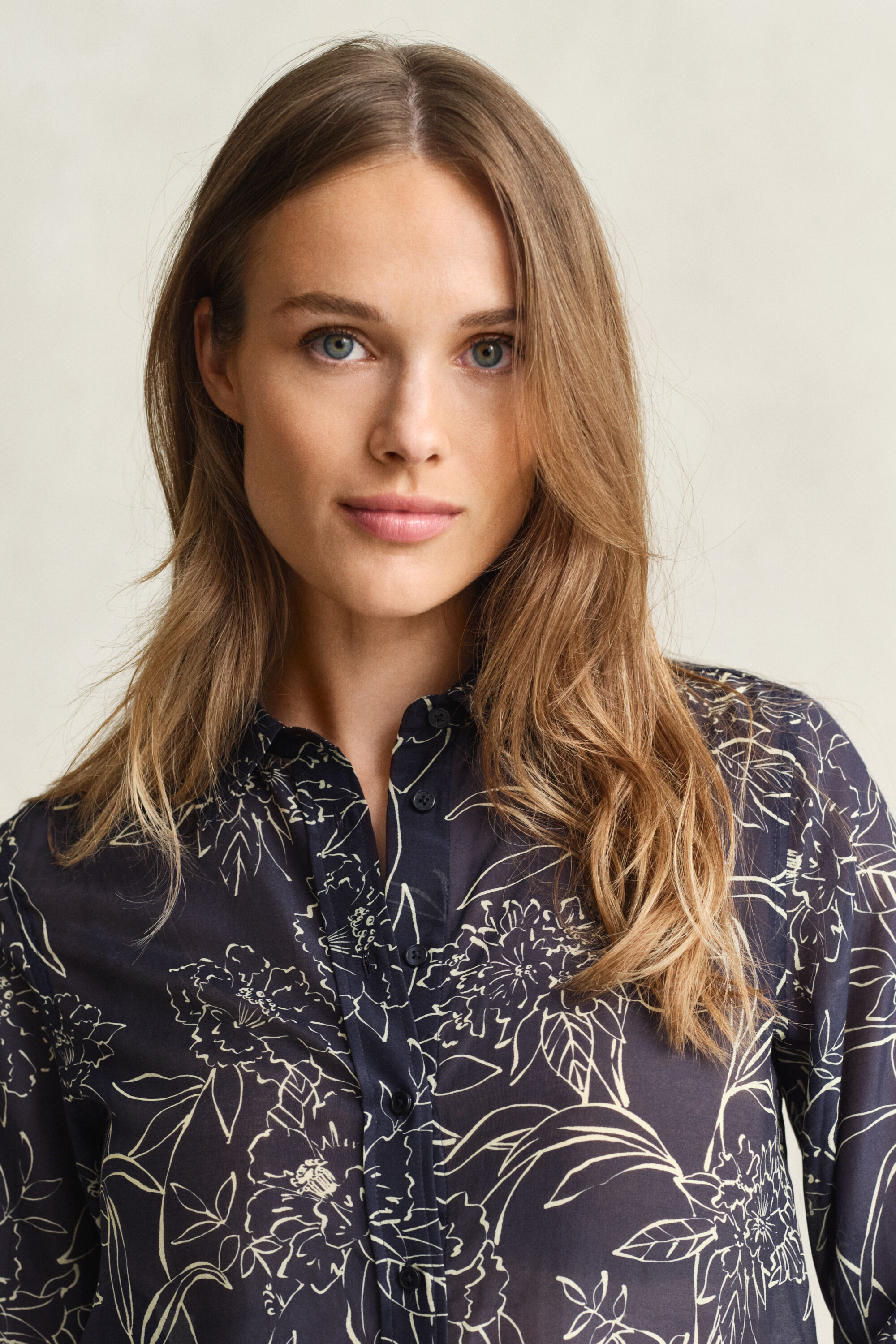 Regular Fit Floral Print Cotton Silk Shirt