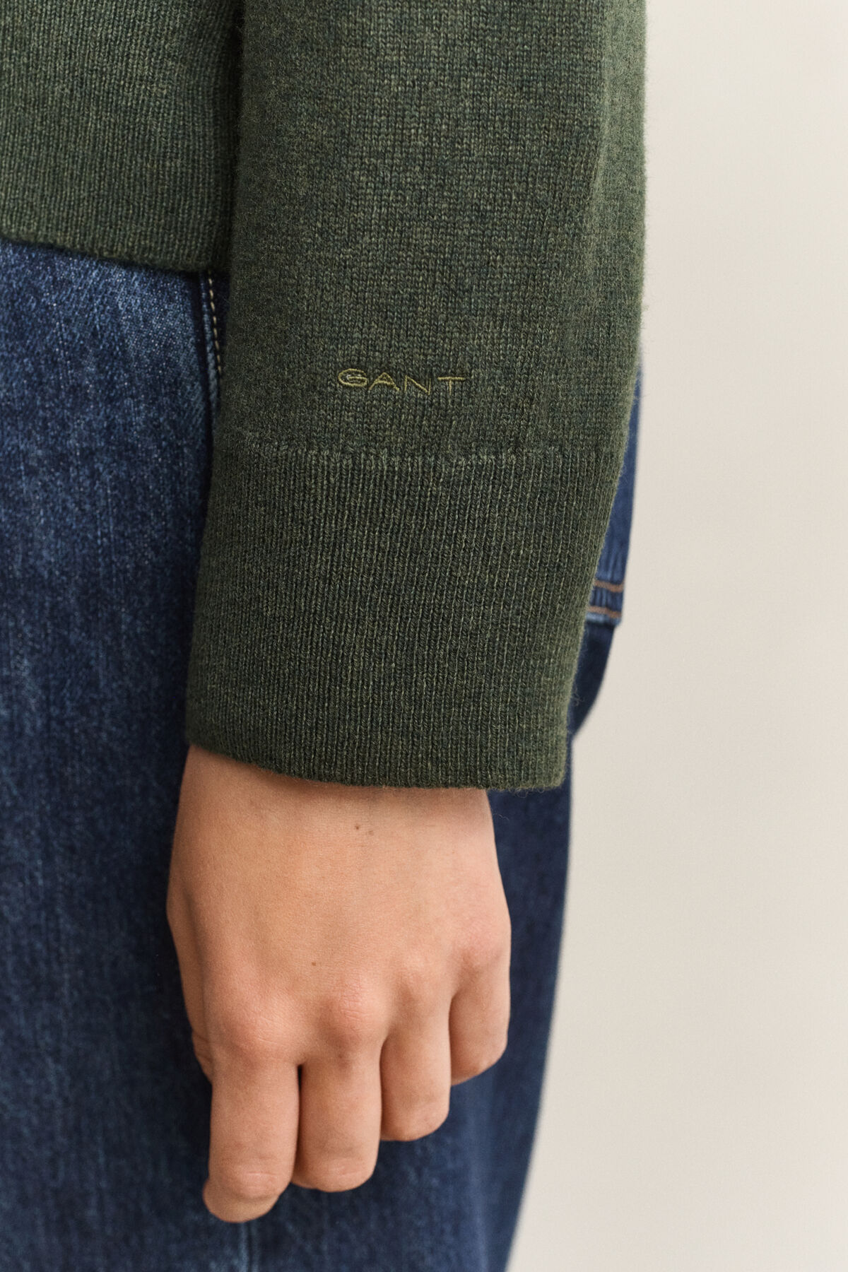 Superfine Lambswool Cardigan — MOSSY GREEN