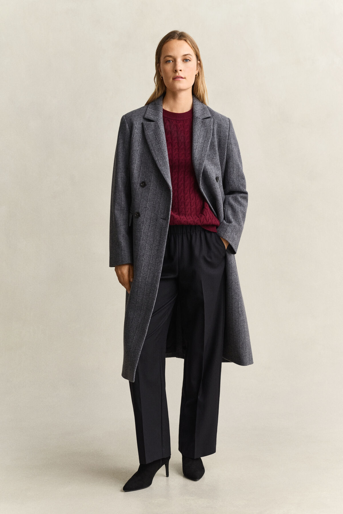 Wool Cashmere Cable Knit Sweater — DARKENED WINE