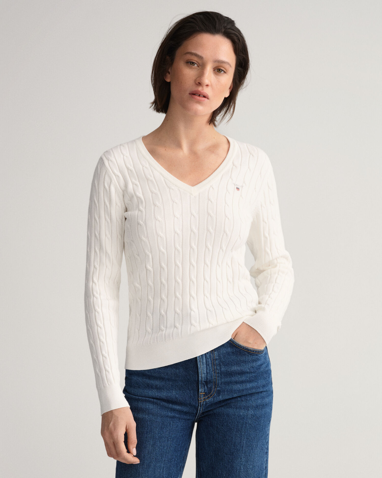 White cotton discount v neck sweater