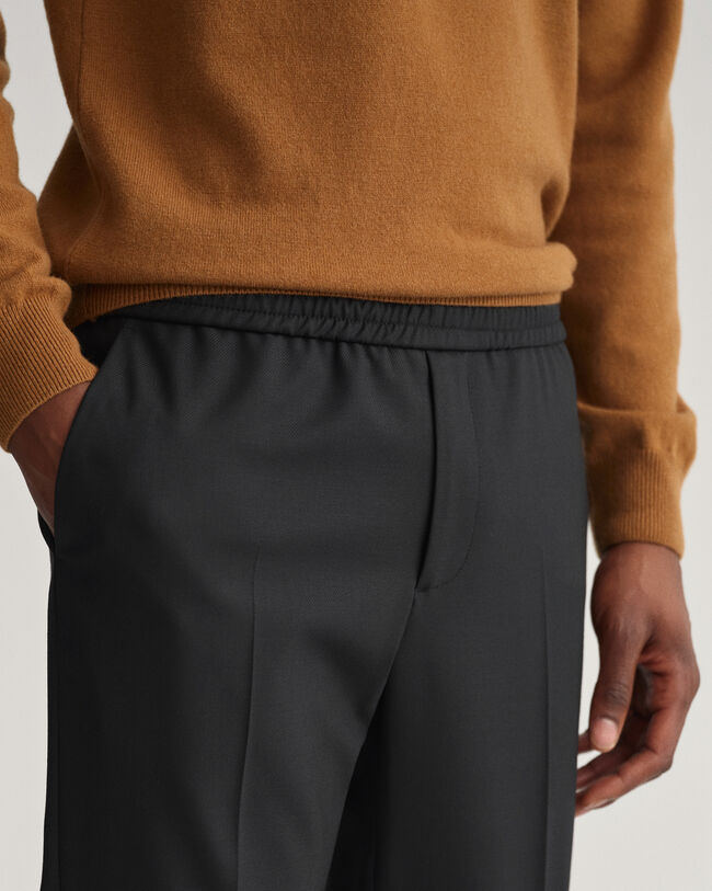 Hallden Slim Fit Twill Joggers