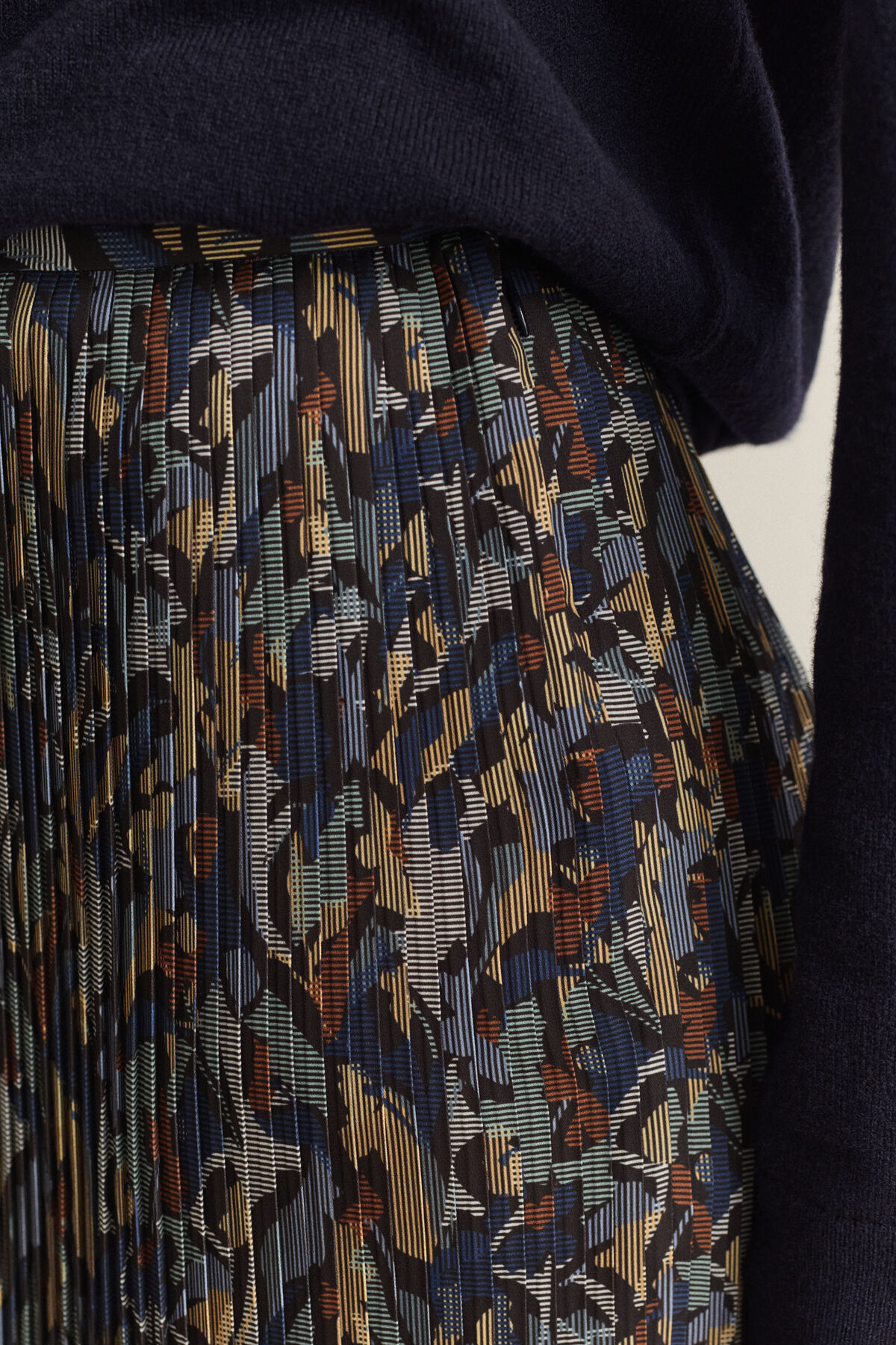 Printed Pleated Skirt — EVENING BLUE