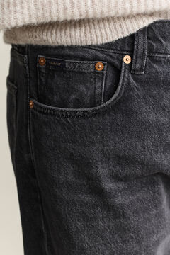 Straight Jeans — BLACK BROKEN IN 4
