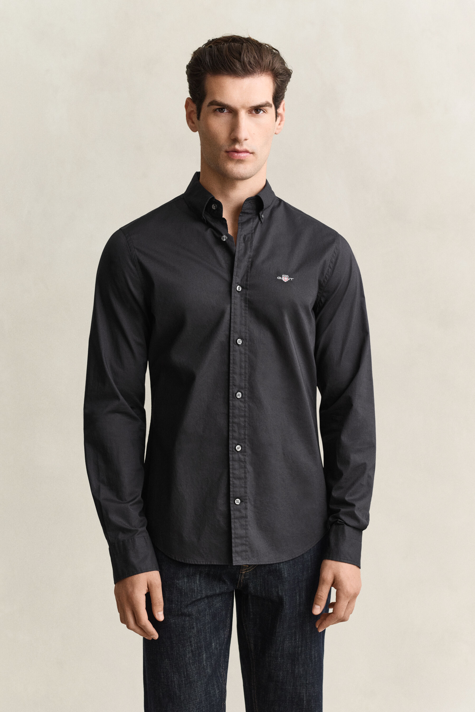 Classic Slim Poplin Shirt
