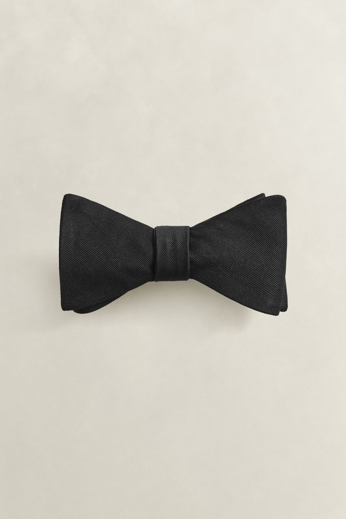 Bow Tie — BLACK