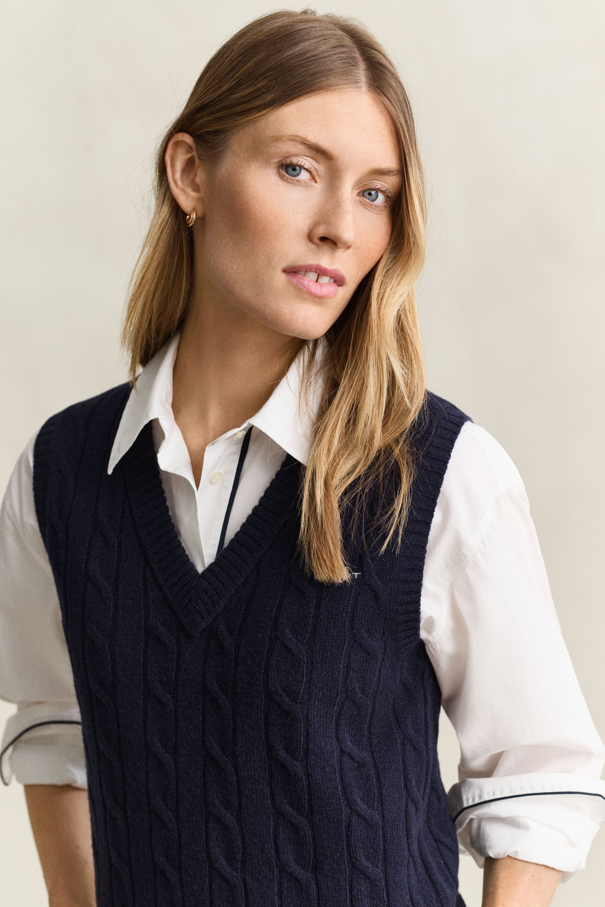 Lambswool Cable Knit Vest — EVENING BLUE