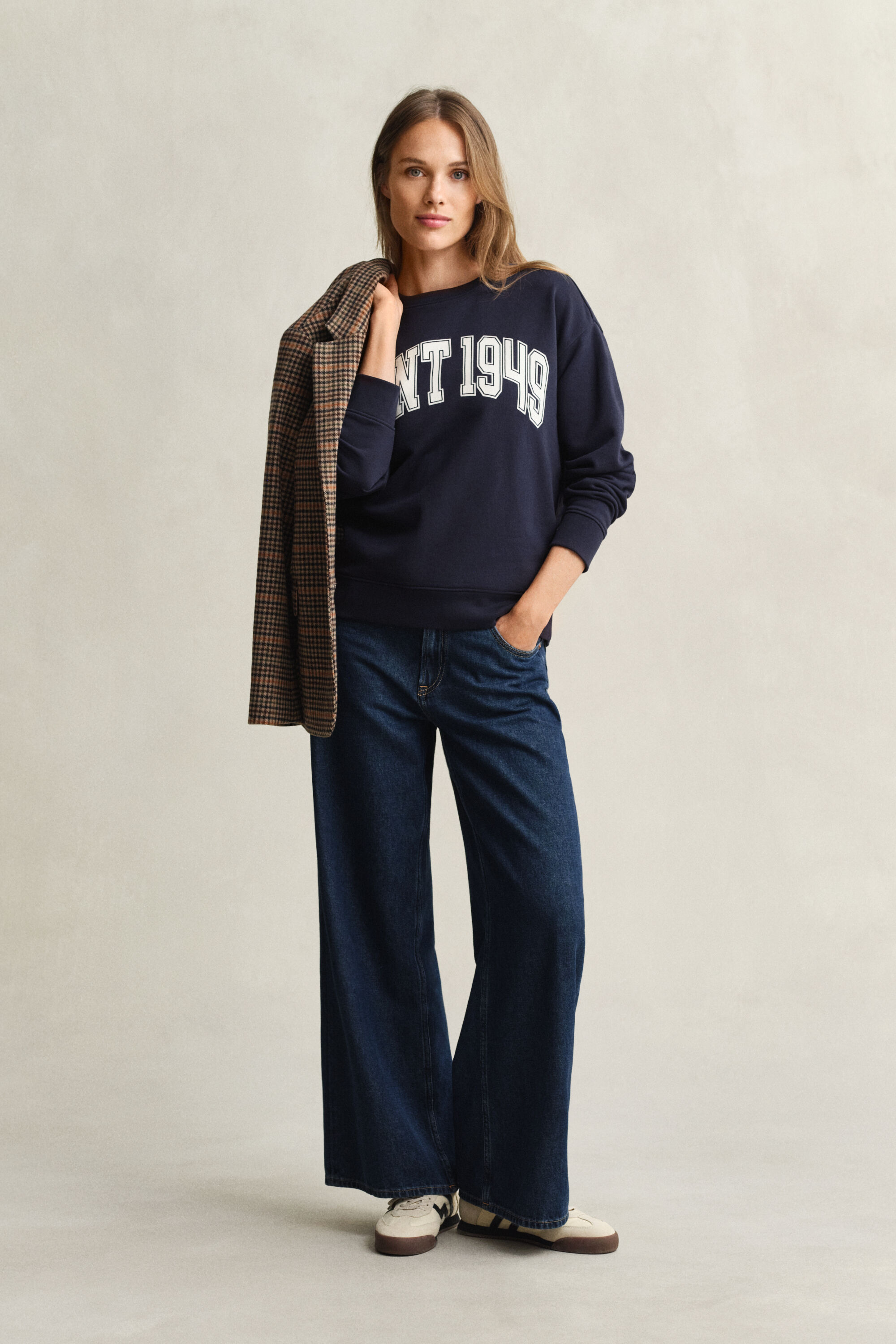 Graphic Crew Neck Sweatshirt