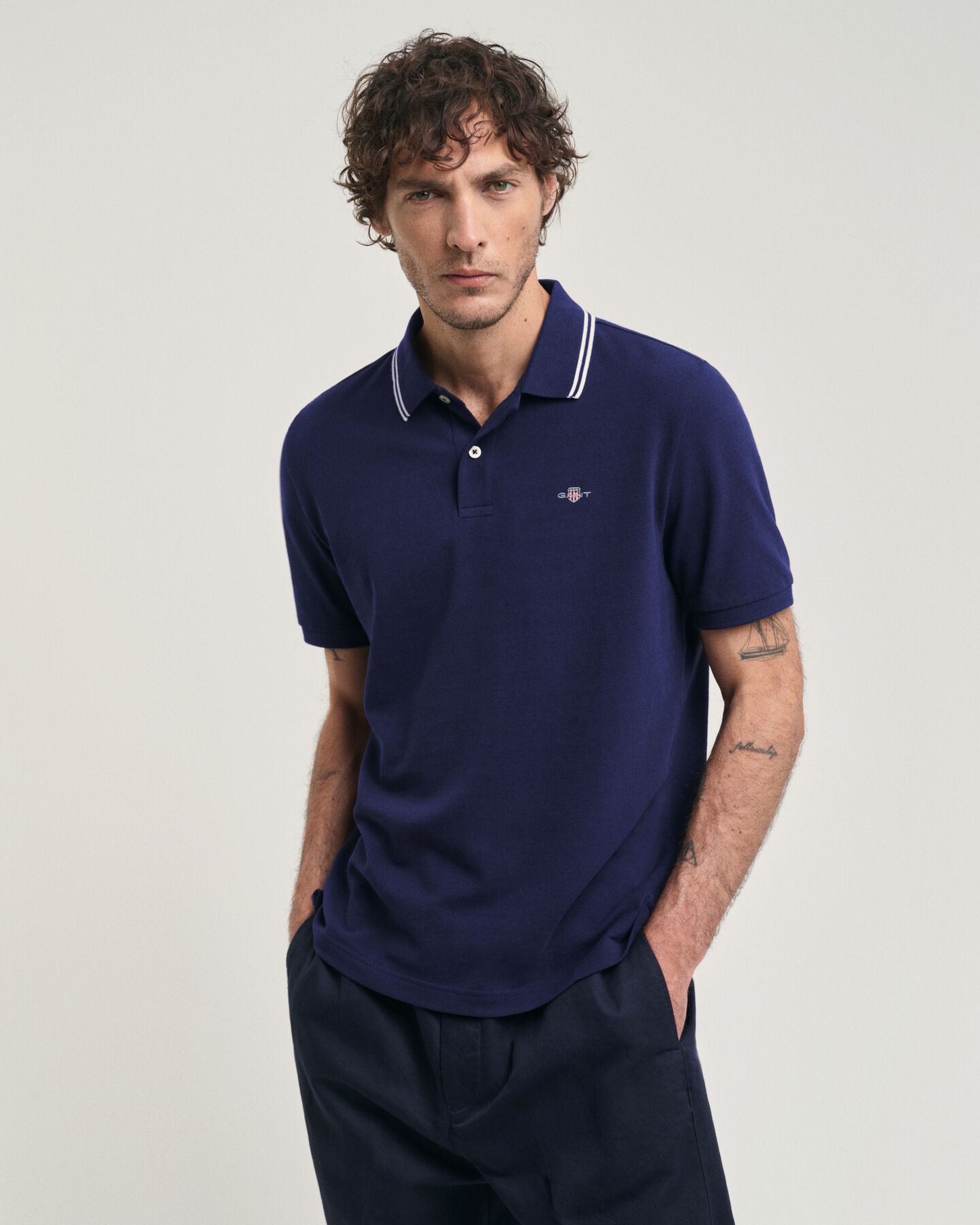 Seasonal Essential Tipped Contrast Piqu&eacute; Polo Shirt