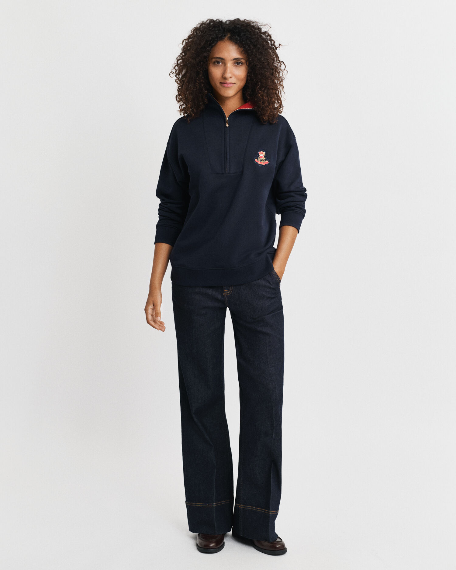 Crest Badge Half Zip Sweatshirt