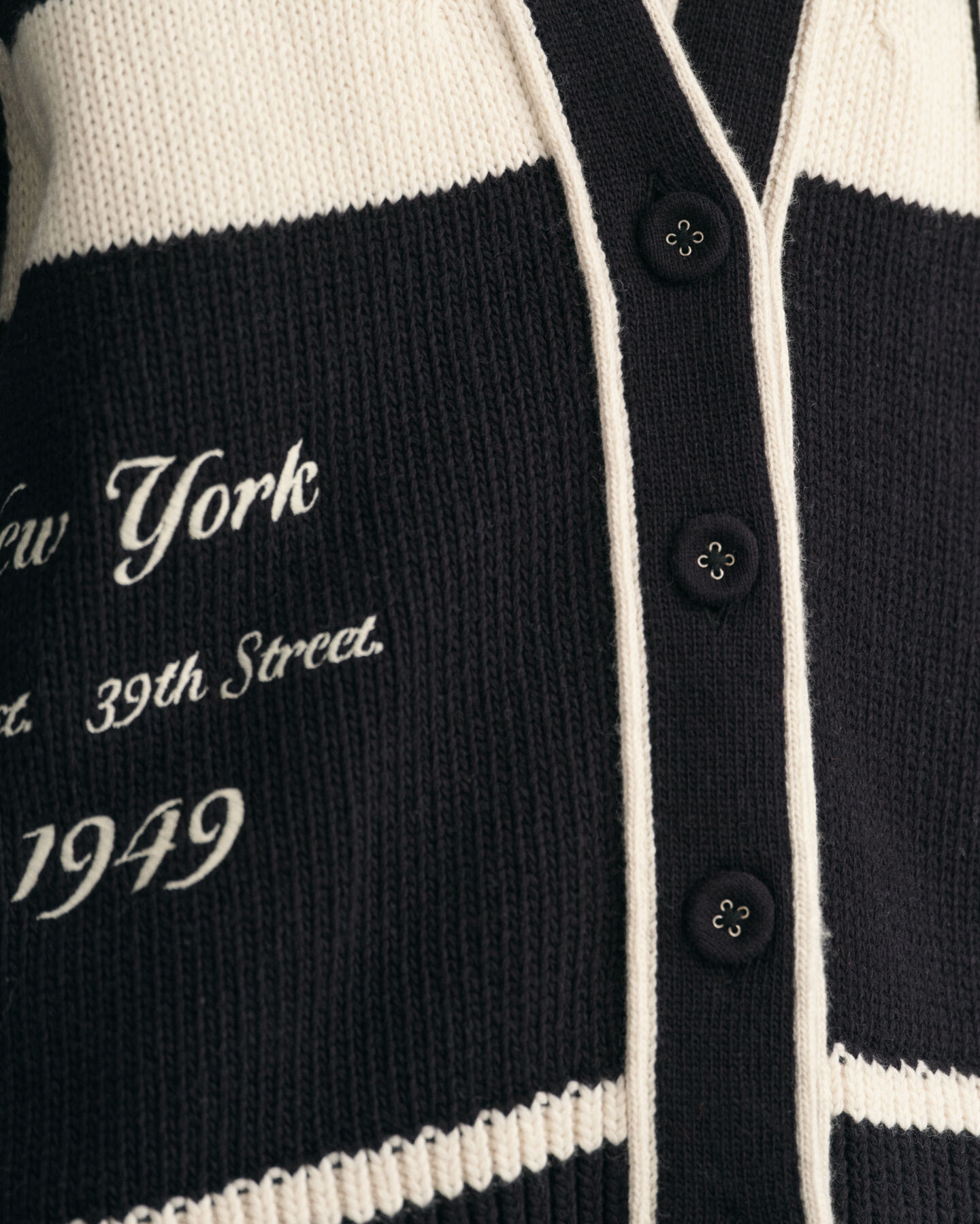GANT Varsity V-Neck Cardigan