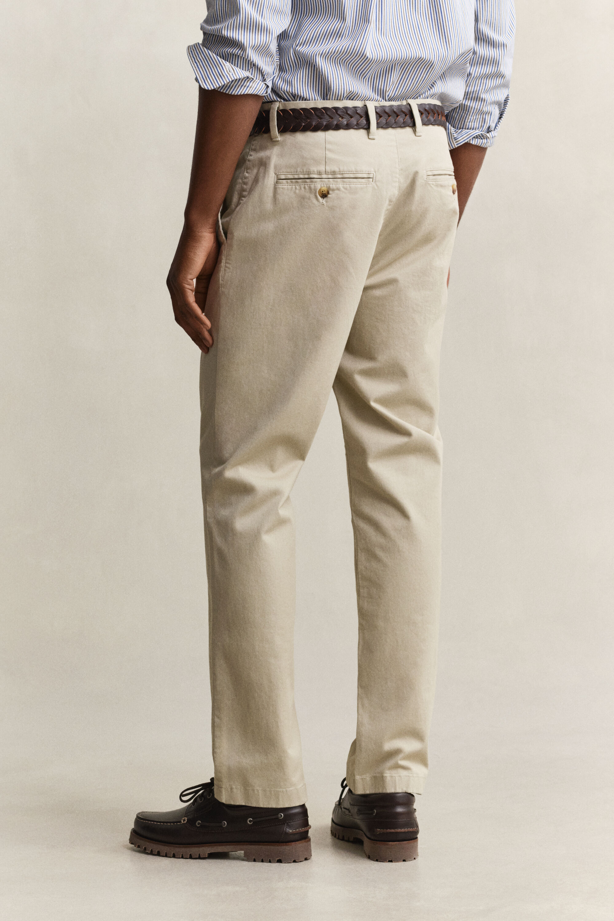 Regular Fit Classic Chinos
