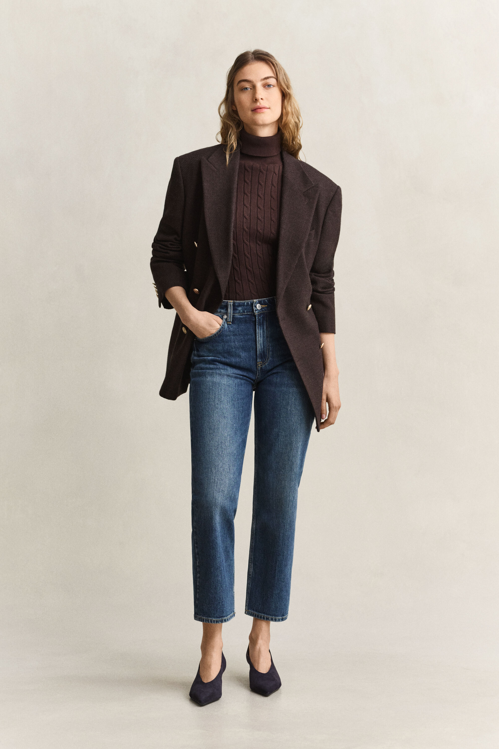 Cropped Straight Leg Stretch Jeans