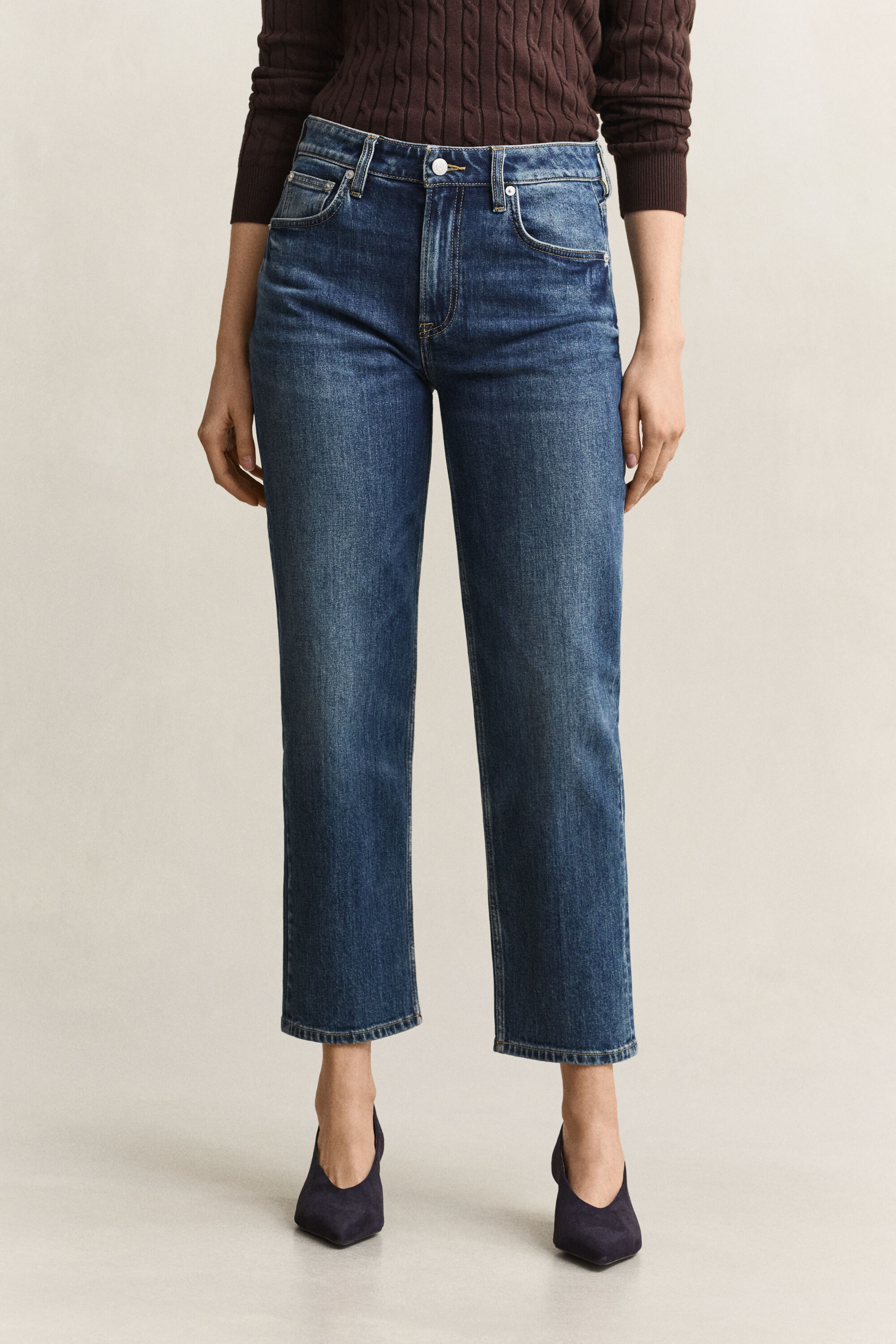 Cropped Straight Leg Stretch Jeans