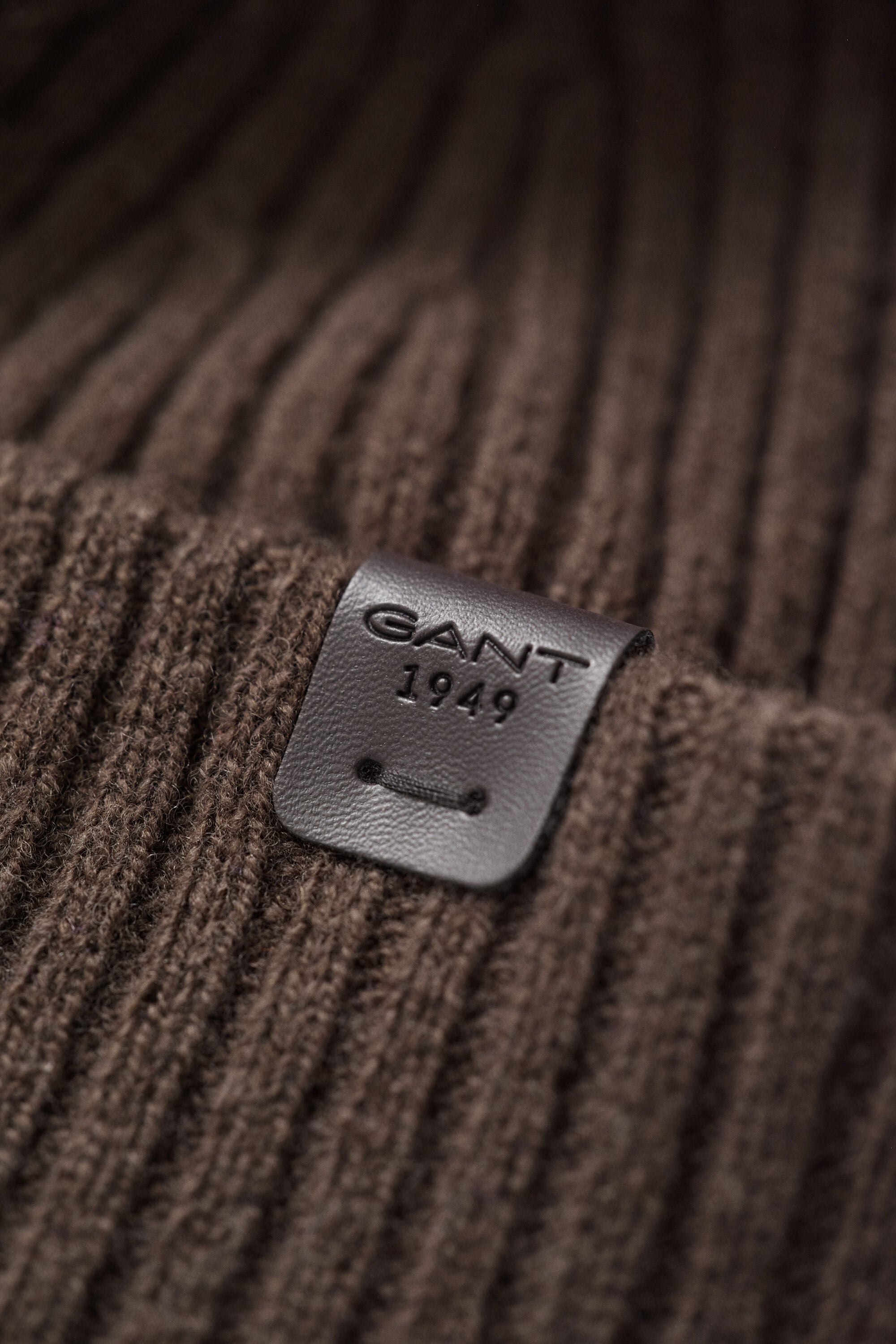 Lambswool Beanie — SHADOW BROWN