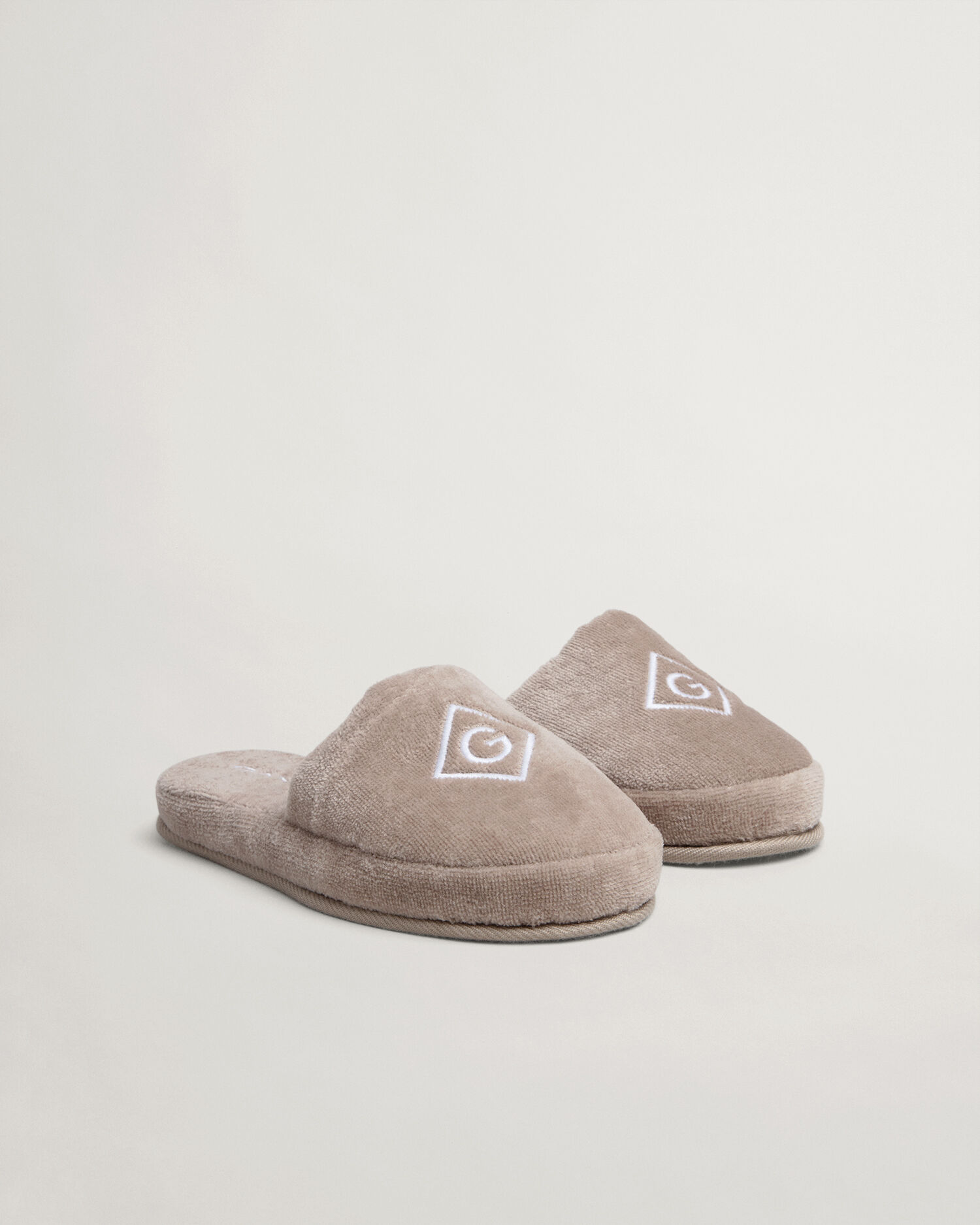 Sites-Gant-US-Site