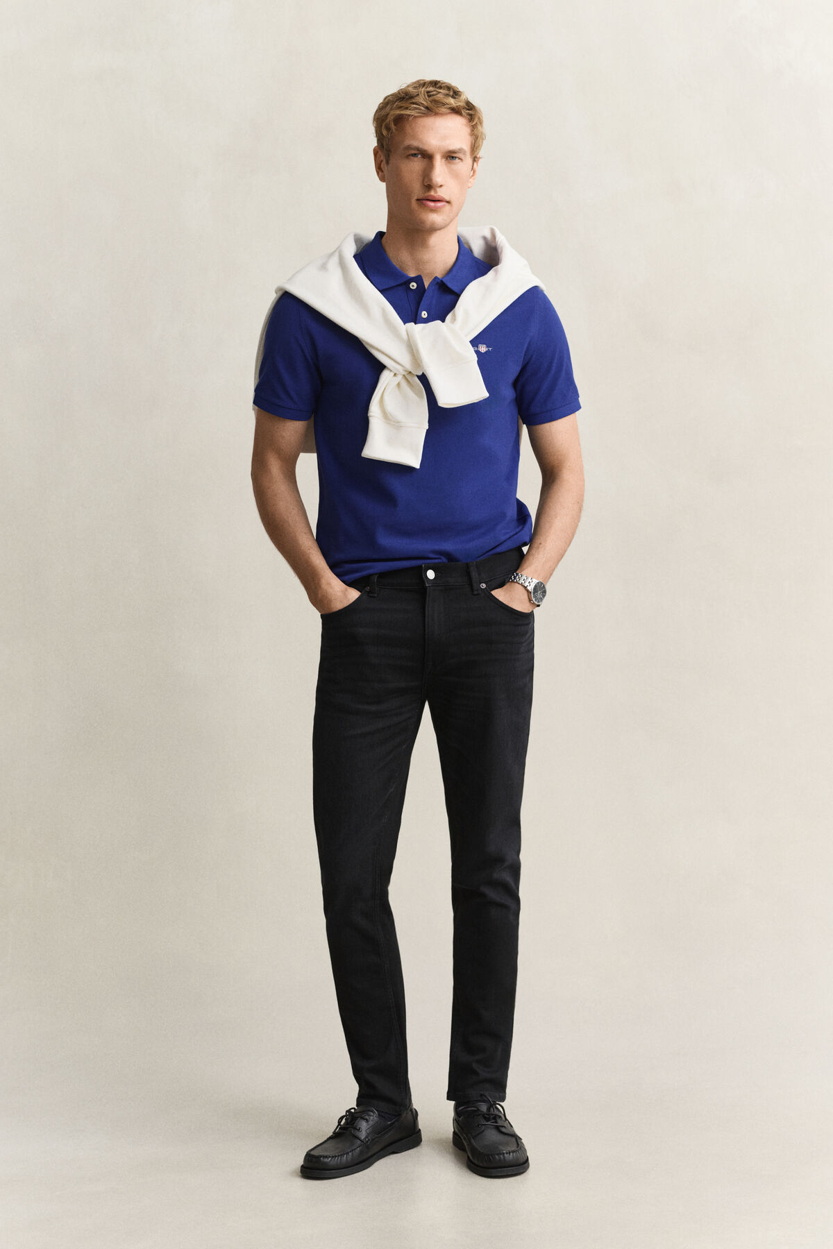 Slim Jeans — BLACK BROKEN IN