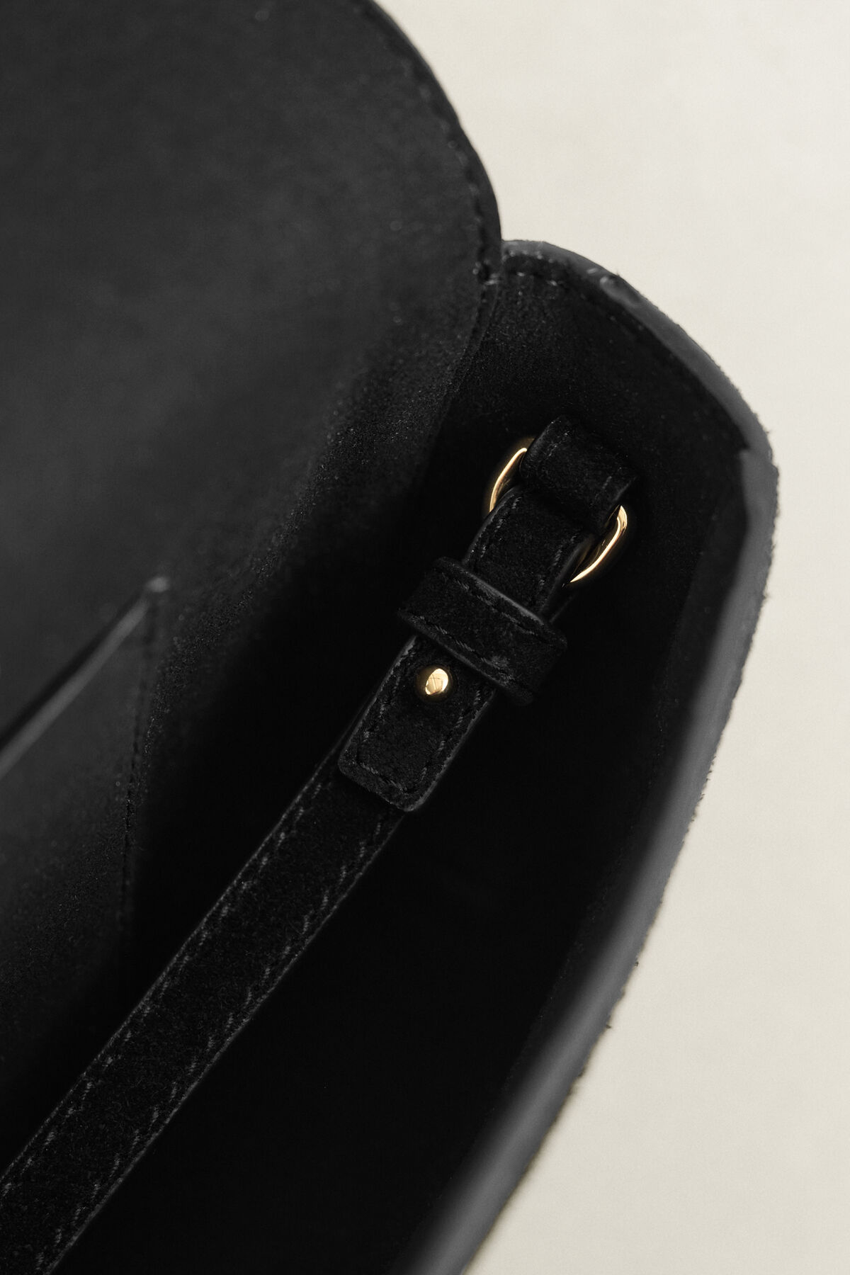 Suede Clutch — BLACK