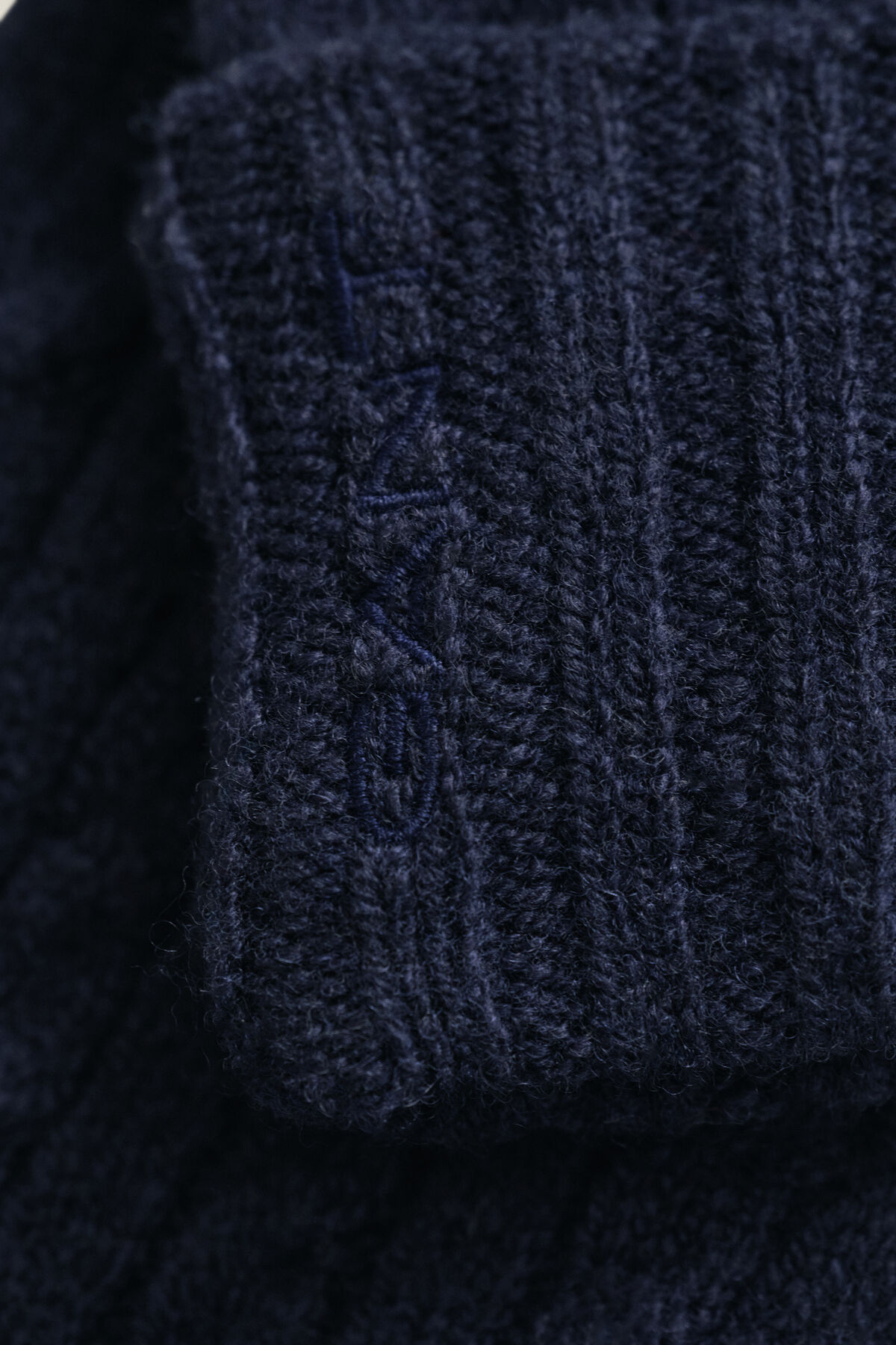 Wool Cable Knit Gloves — EVENING BLUE