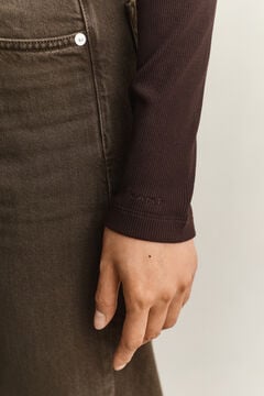 Ribbed Turtleneck Top — DEEP BROWN 3