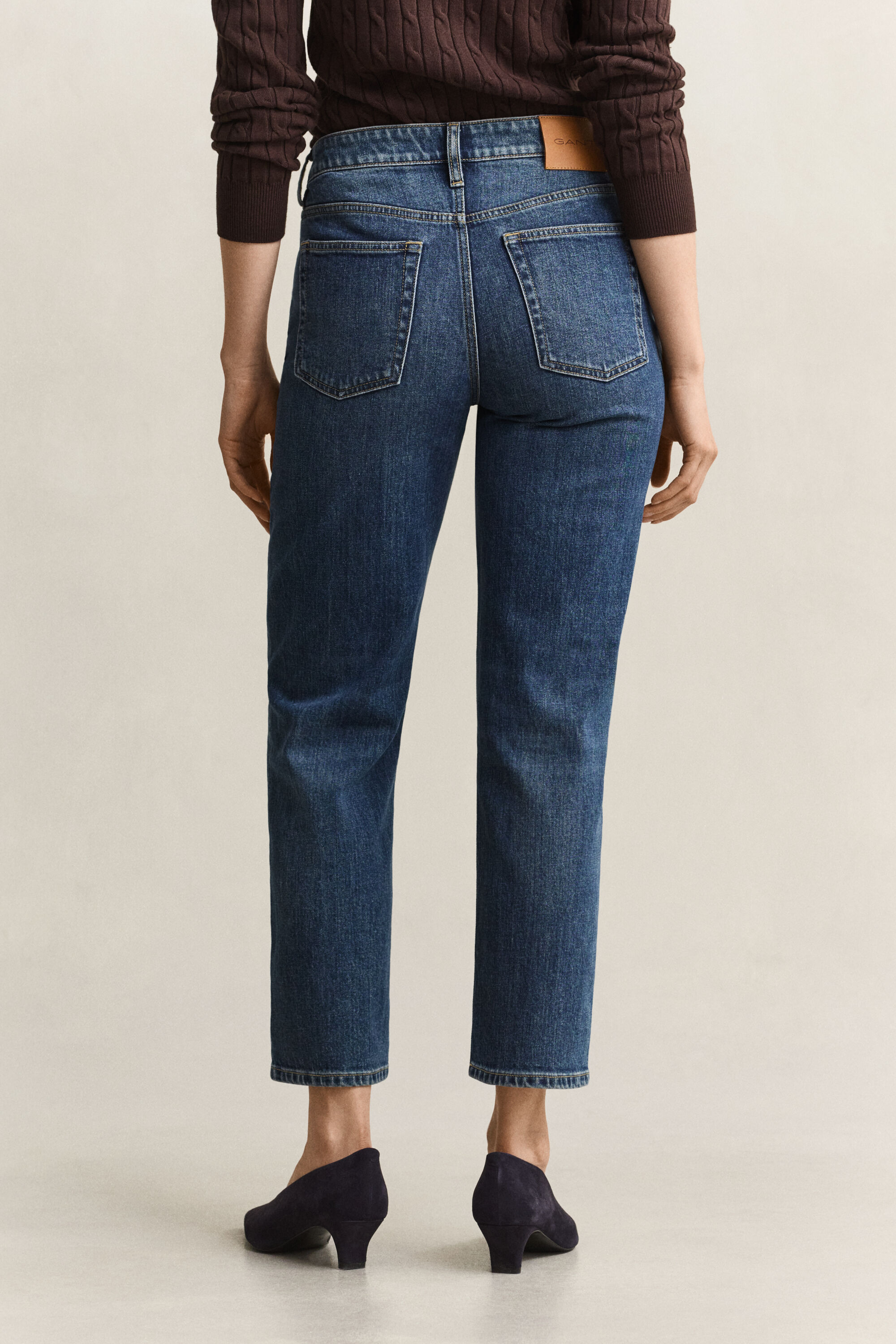 Cropped Straight Leg Stretch Jeans