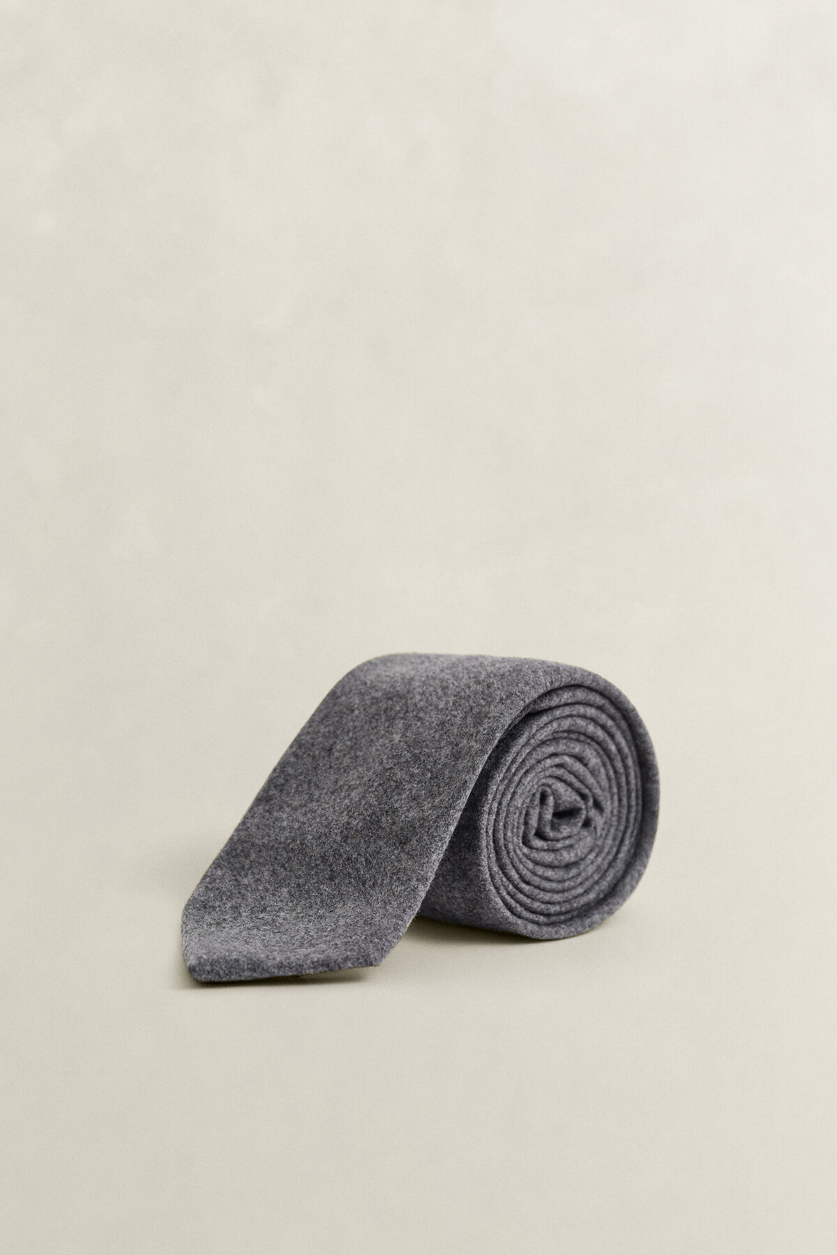 Cashmere Tie — DUSKY ANTHRACITE
