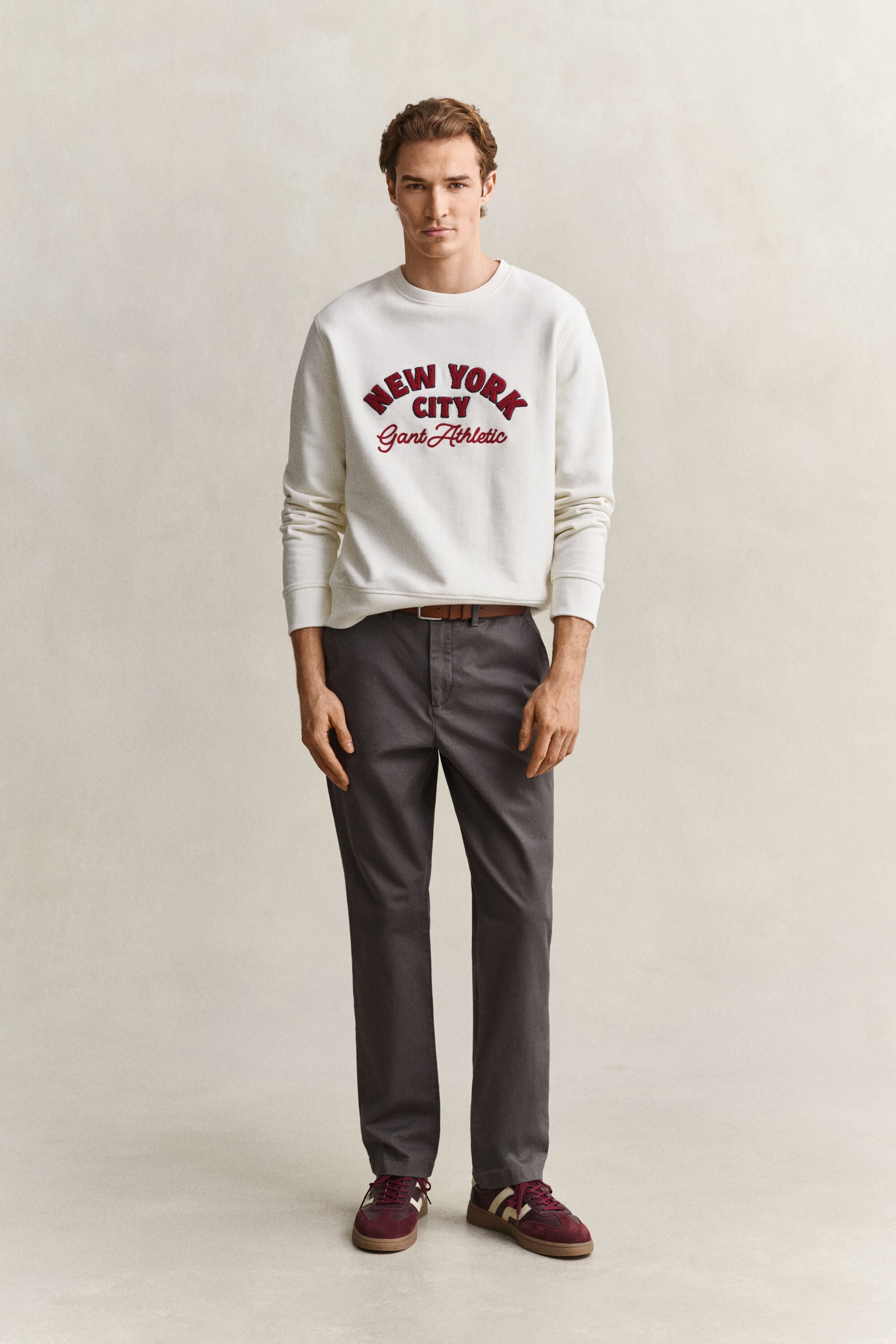 Regular Fit Classic Chinos
