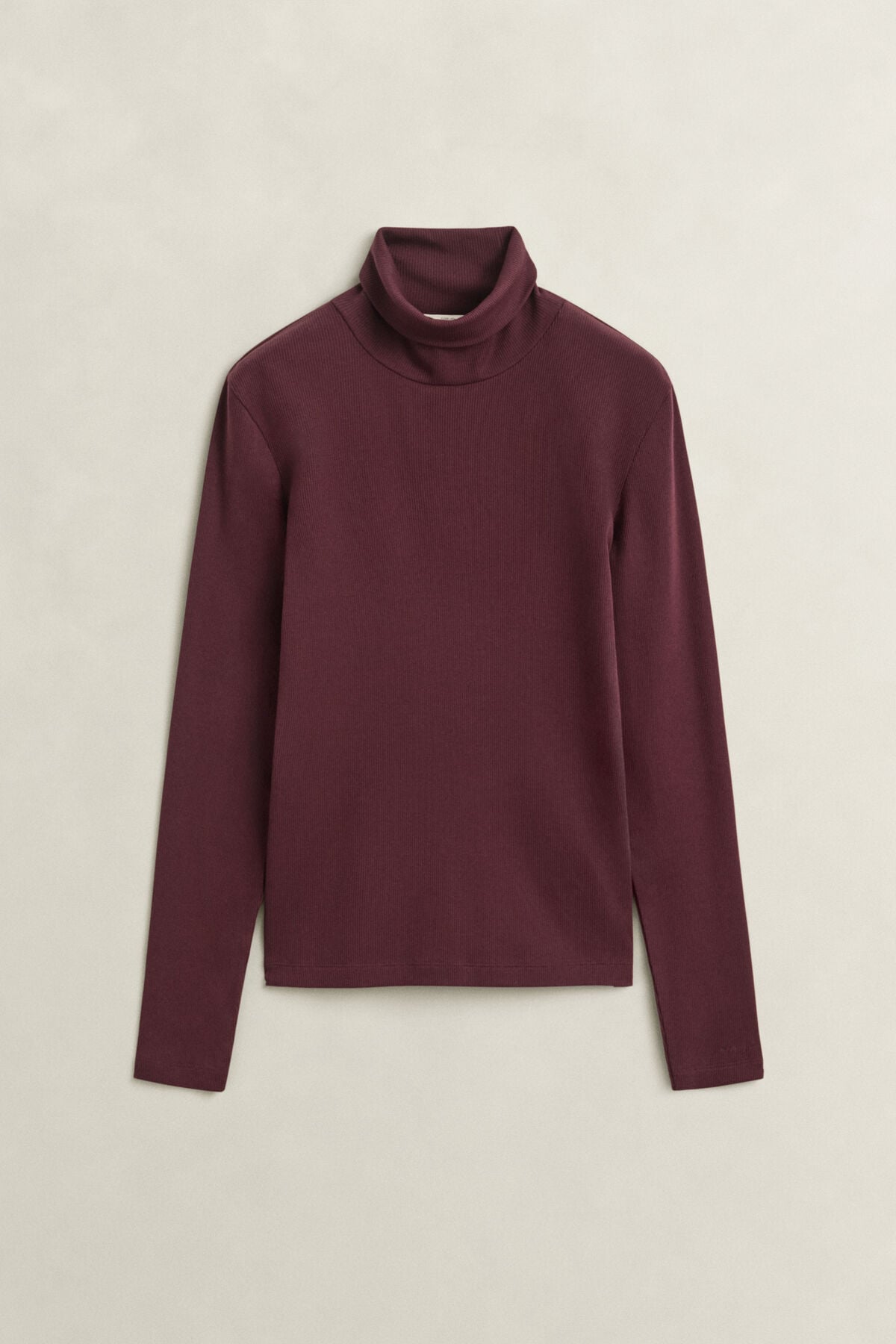 Ribbed Turtleneck Top — DARKENED WINE