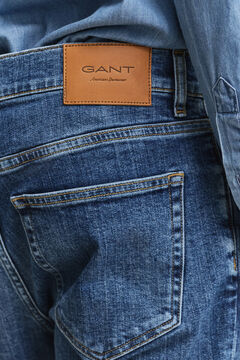 Regular Jeans — MID BLUE BROKEN IN 4