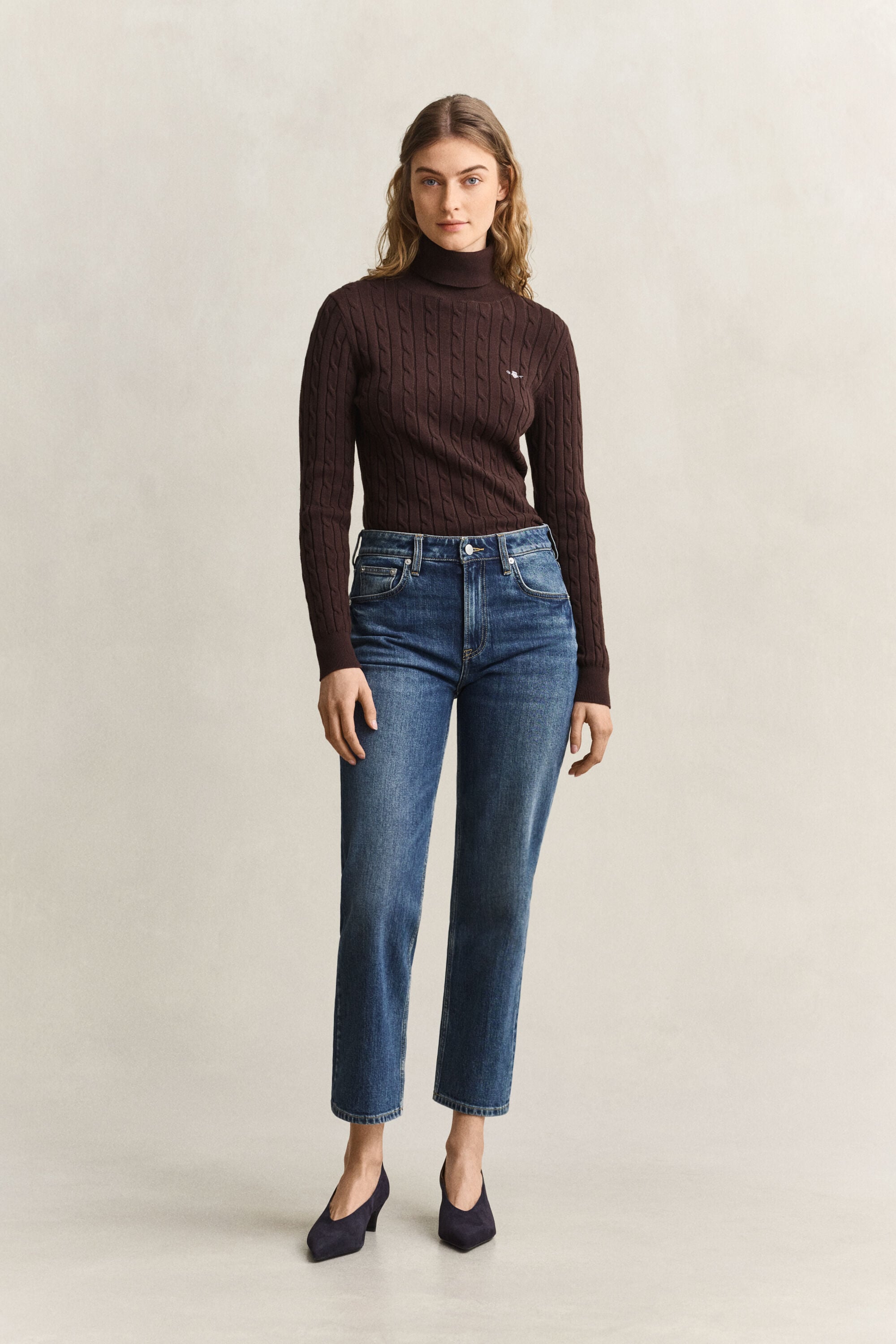 Cropped Straight Leg Stretch Jeans