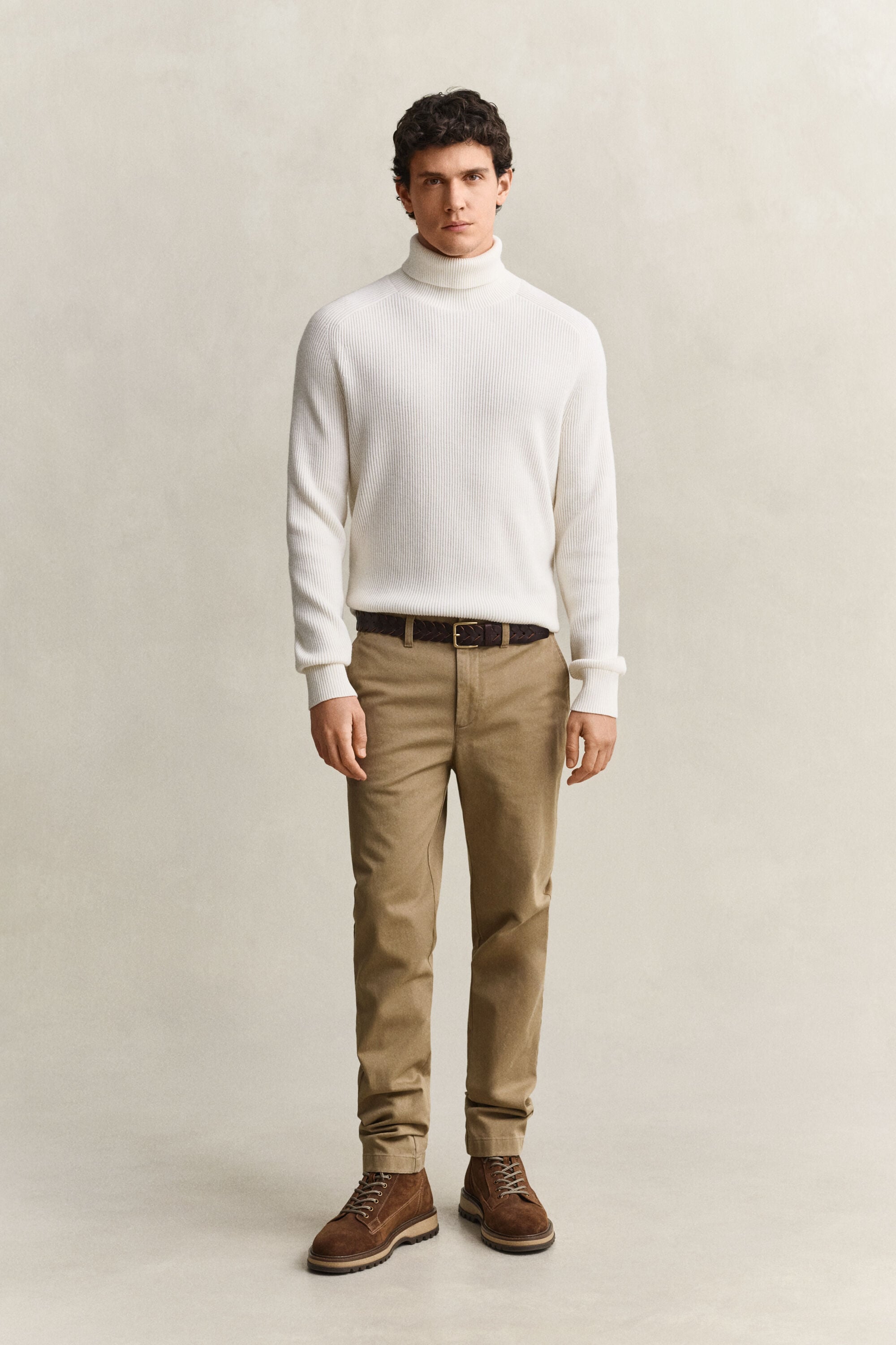 Slim Fit Comfort Chinos