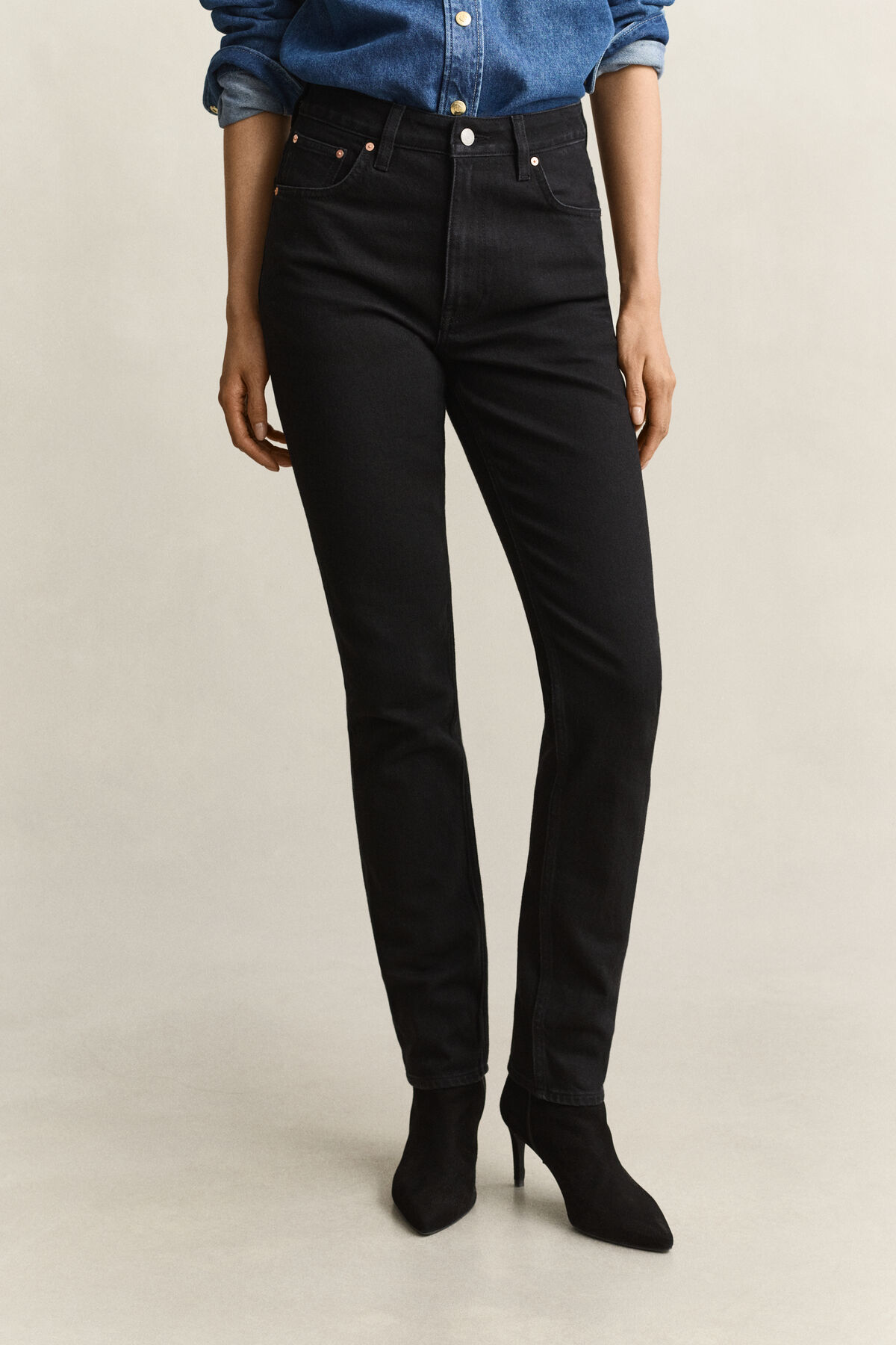 Slim High-Waisted Jeans — BLACK WORN IN