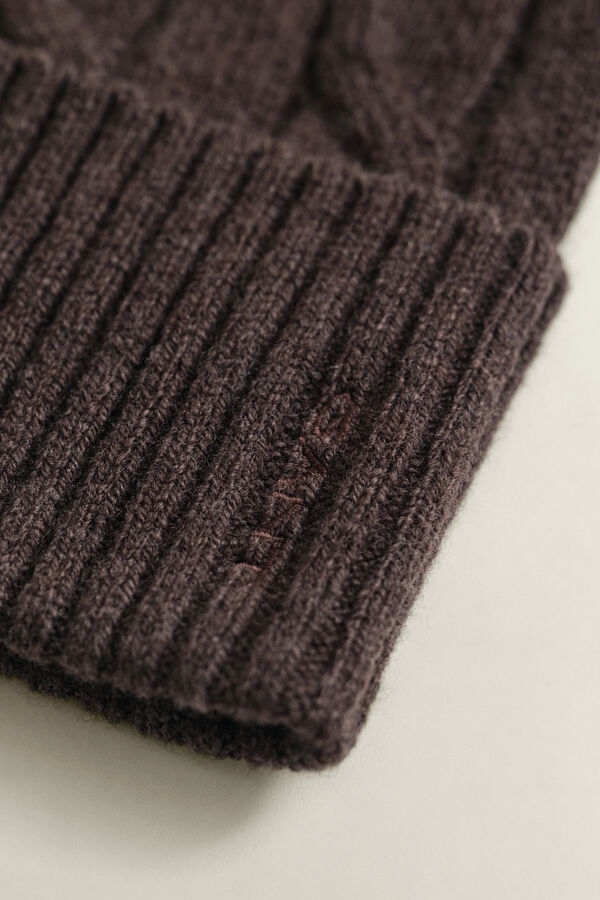 Wool Cable Knit Beanie — DEEP BROWN